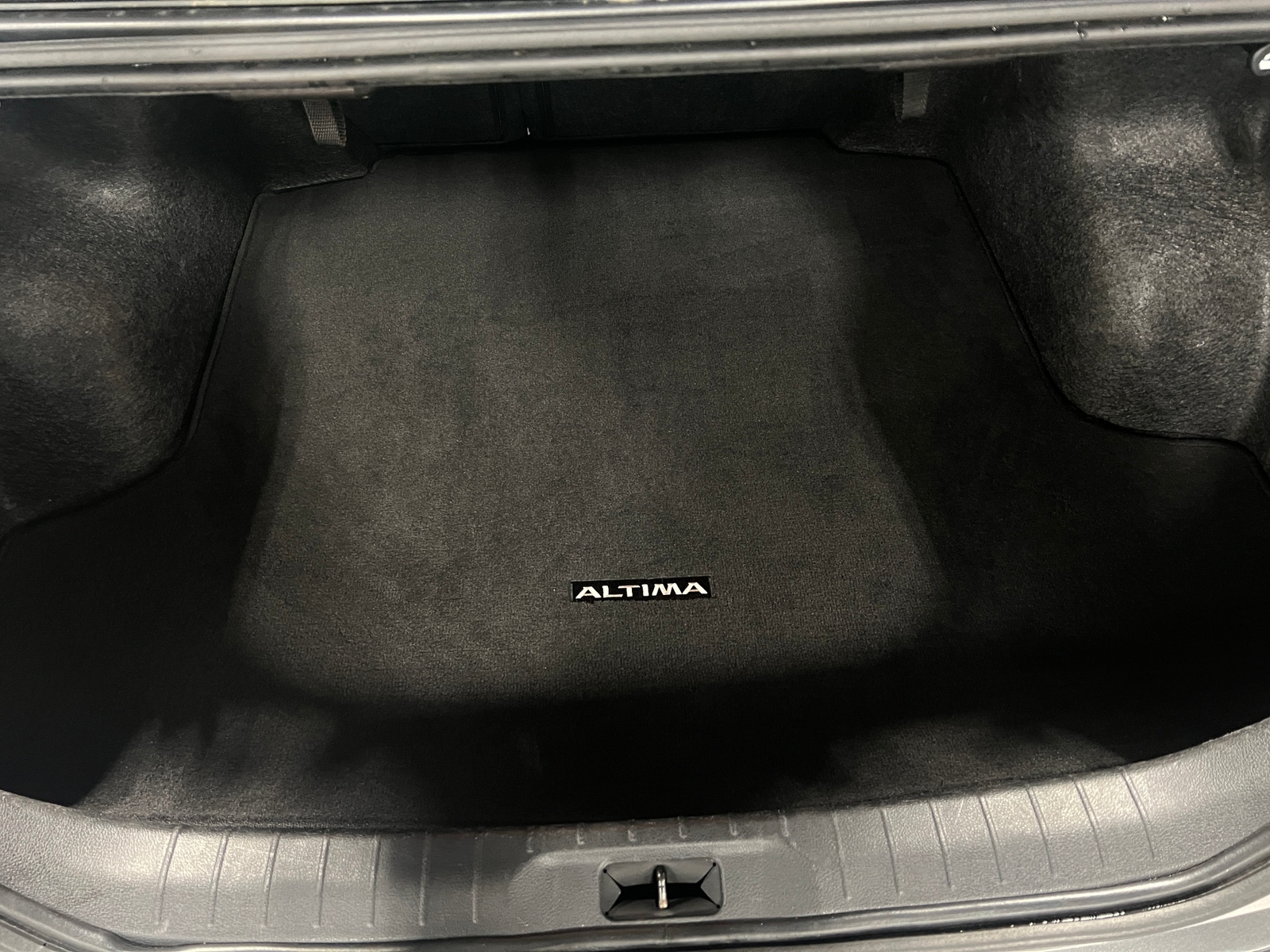 Thumbnail: 2024 Nissan Altima - 7