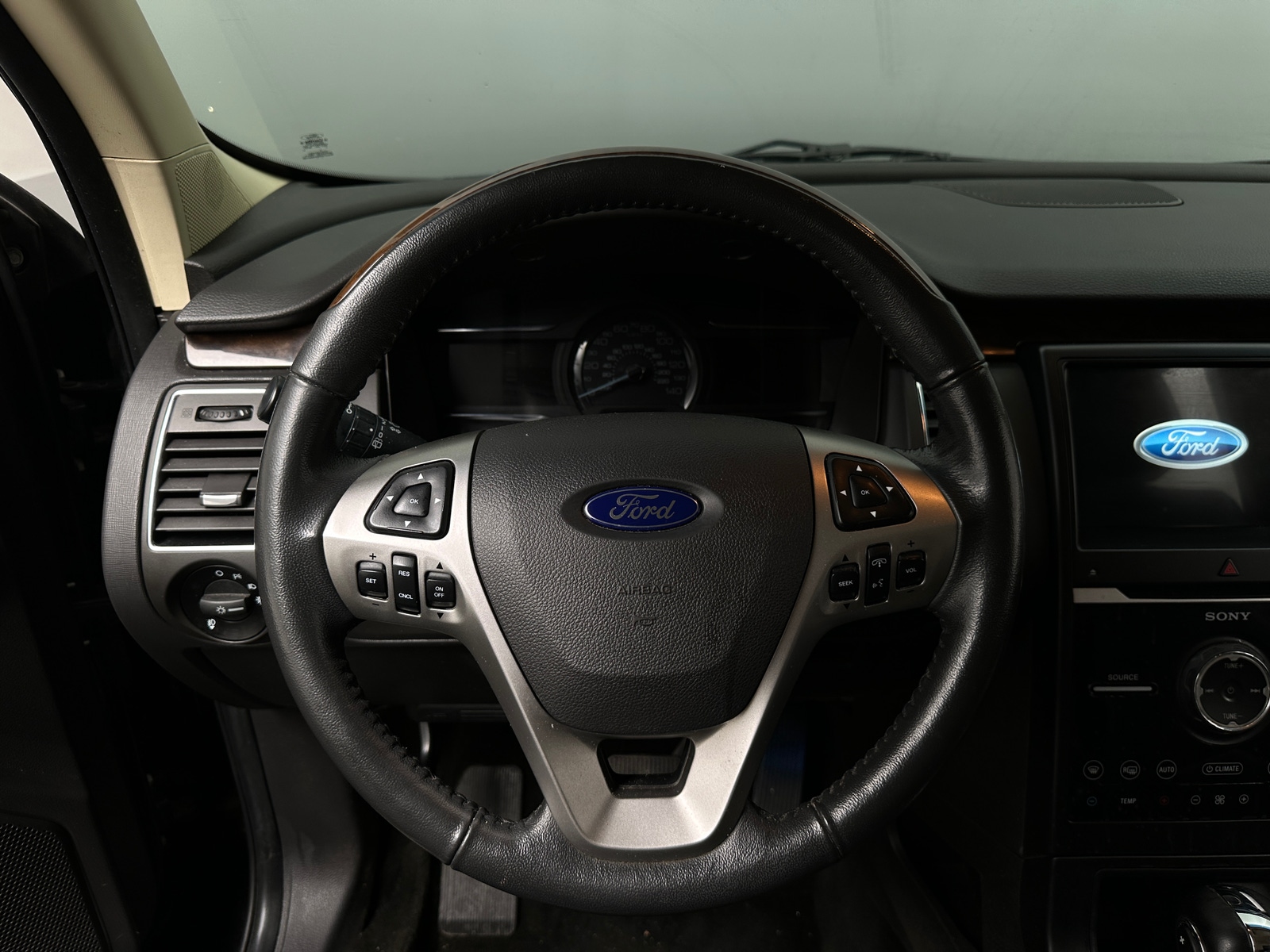 Thumbnail: 2018 Ford Flex - 4