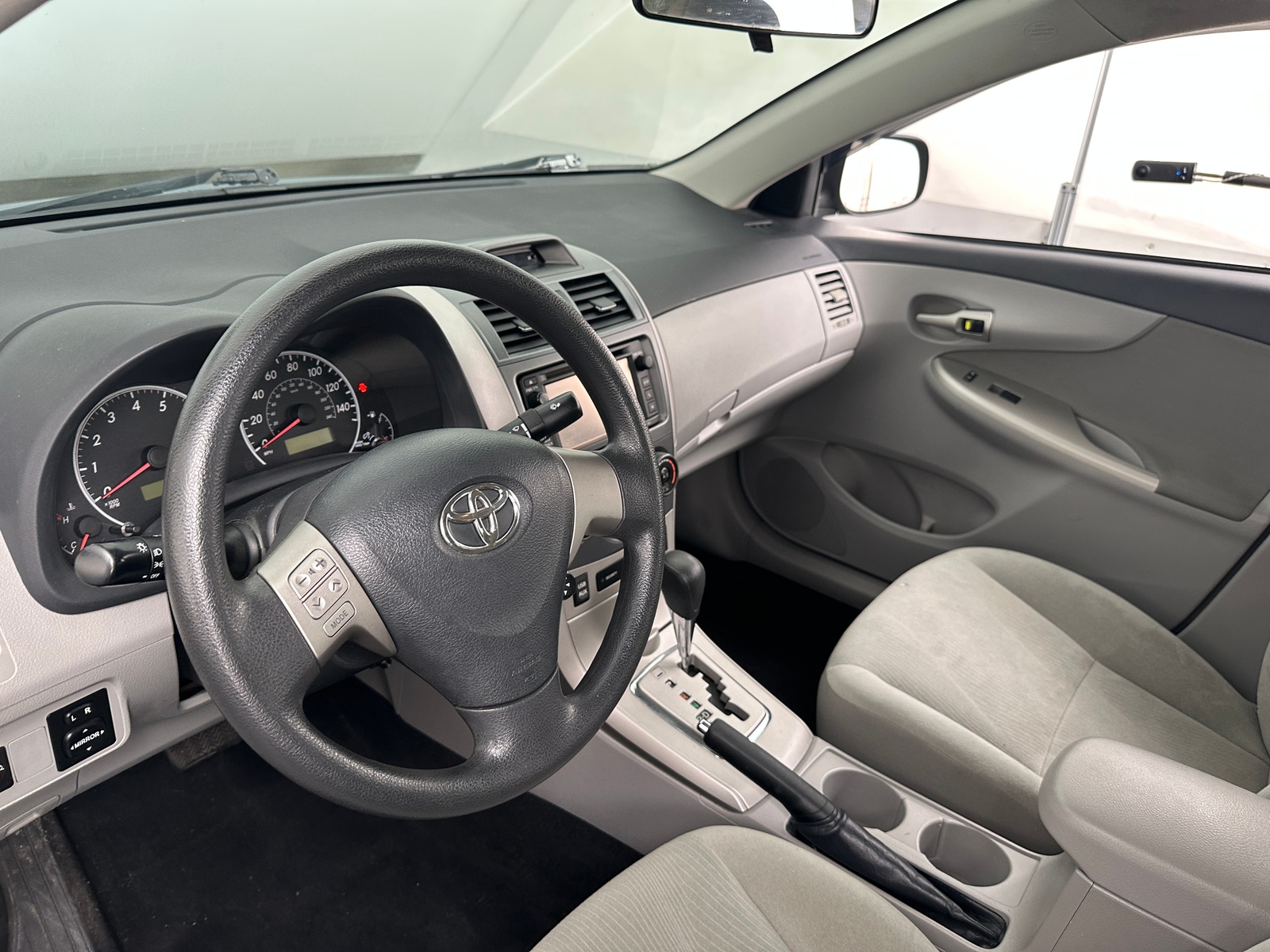 Thumbnail: 2013 Toyota Corolla - 5