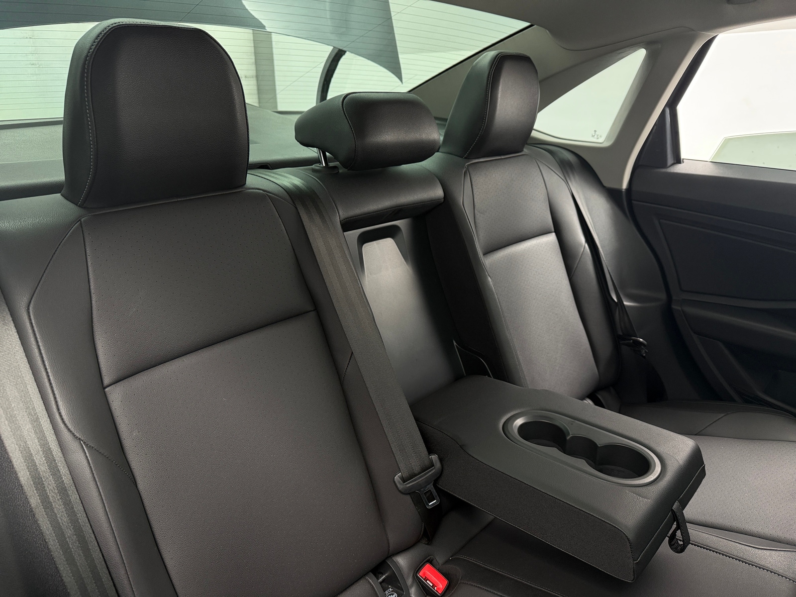 Thumbnail: 2019 Volkswagen Jetta - 5