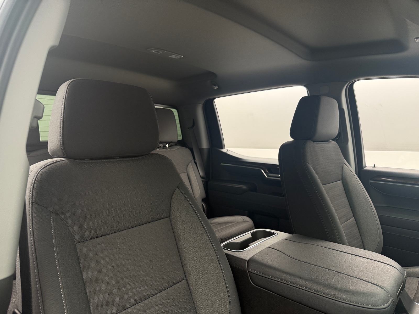 Thumbnail: 2025 Chevrolet Silverado 1500 - 2