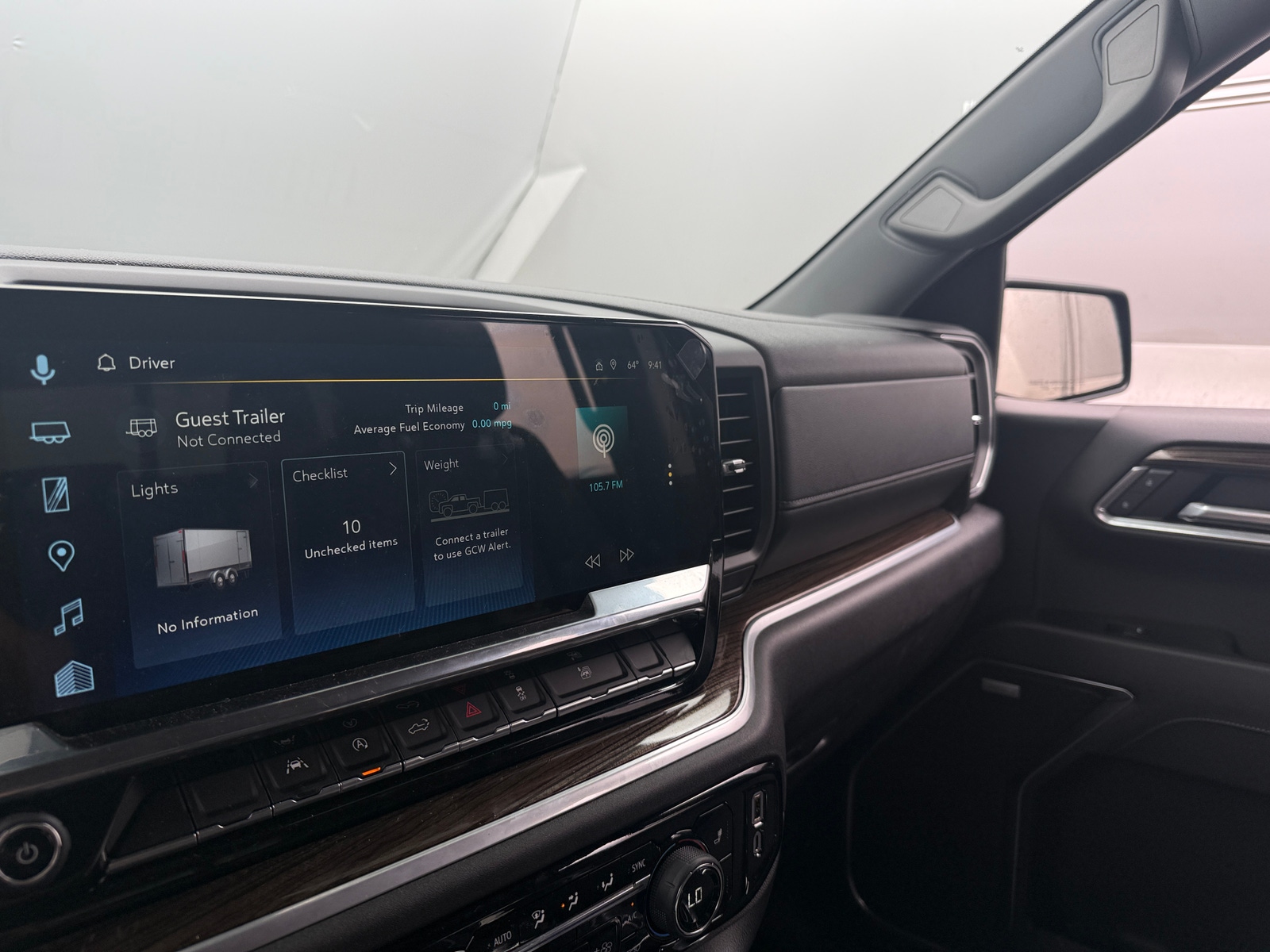 Thumbnail: 2025 Chevrolet Silverado 1500 - 4