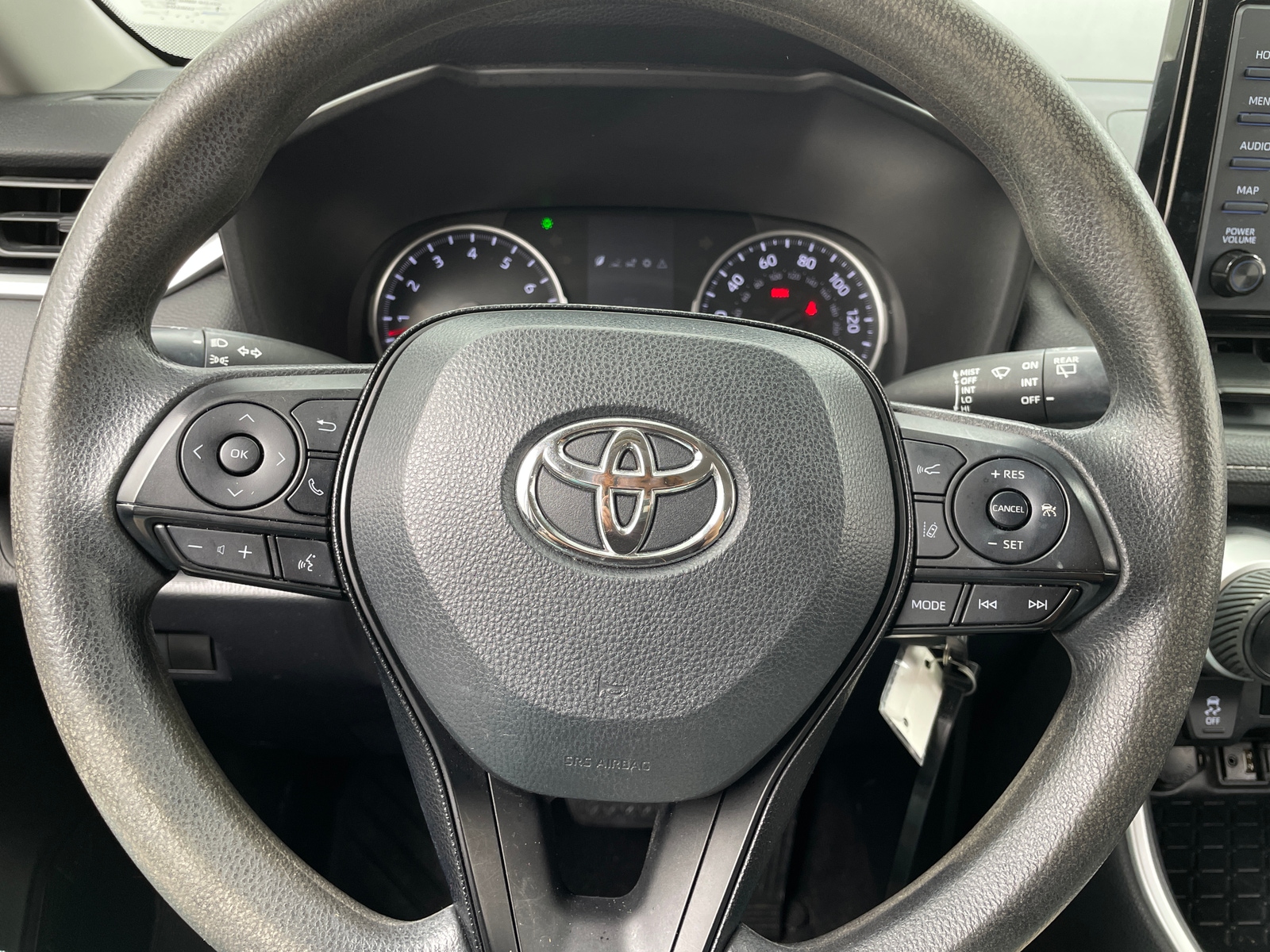 Thumbnail: 2019 Toyota RAV4 - 5