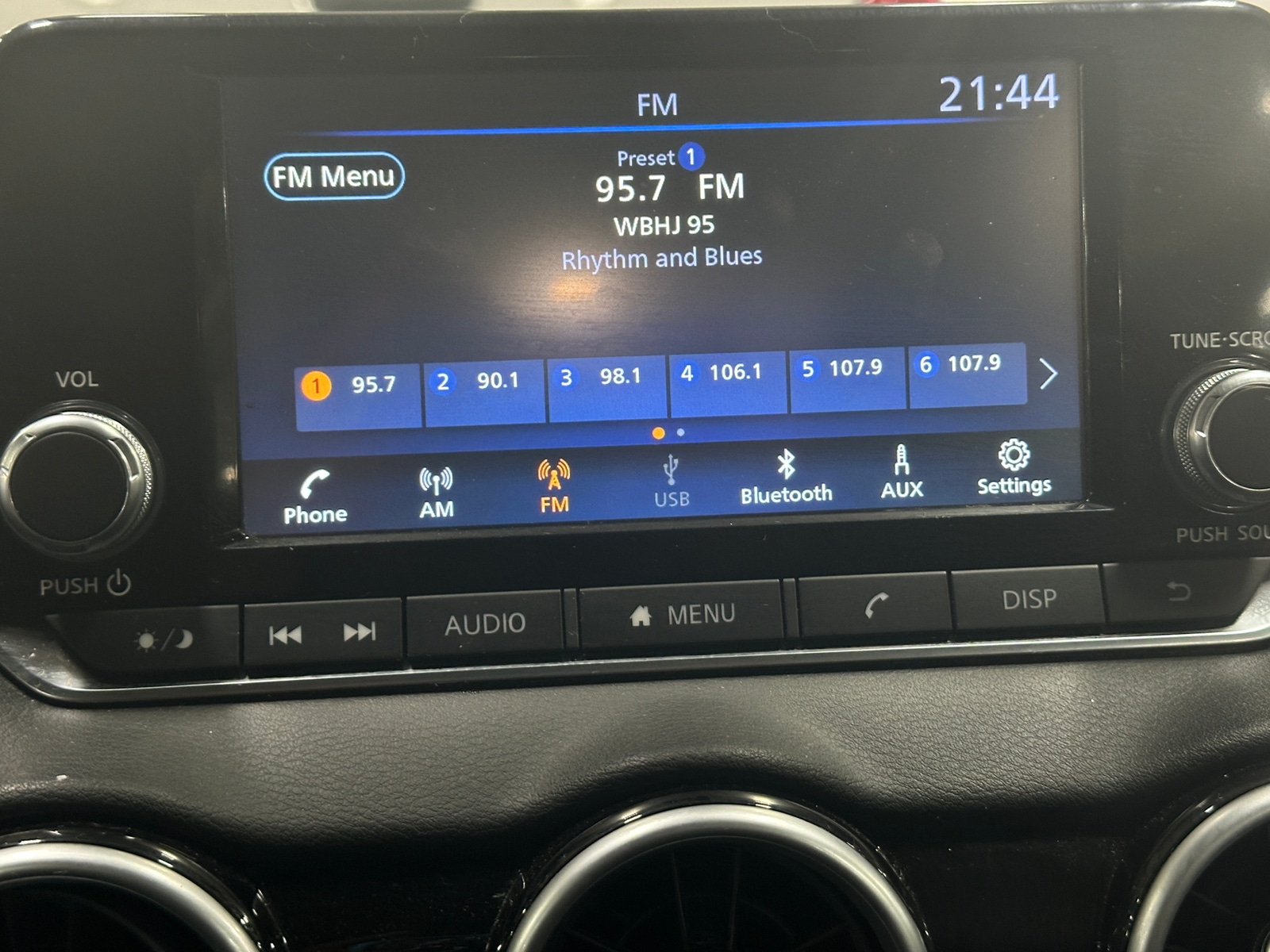 Thumbnail: 2025 Nissan Sentra - 4