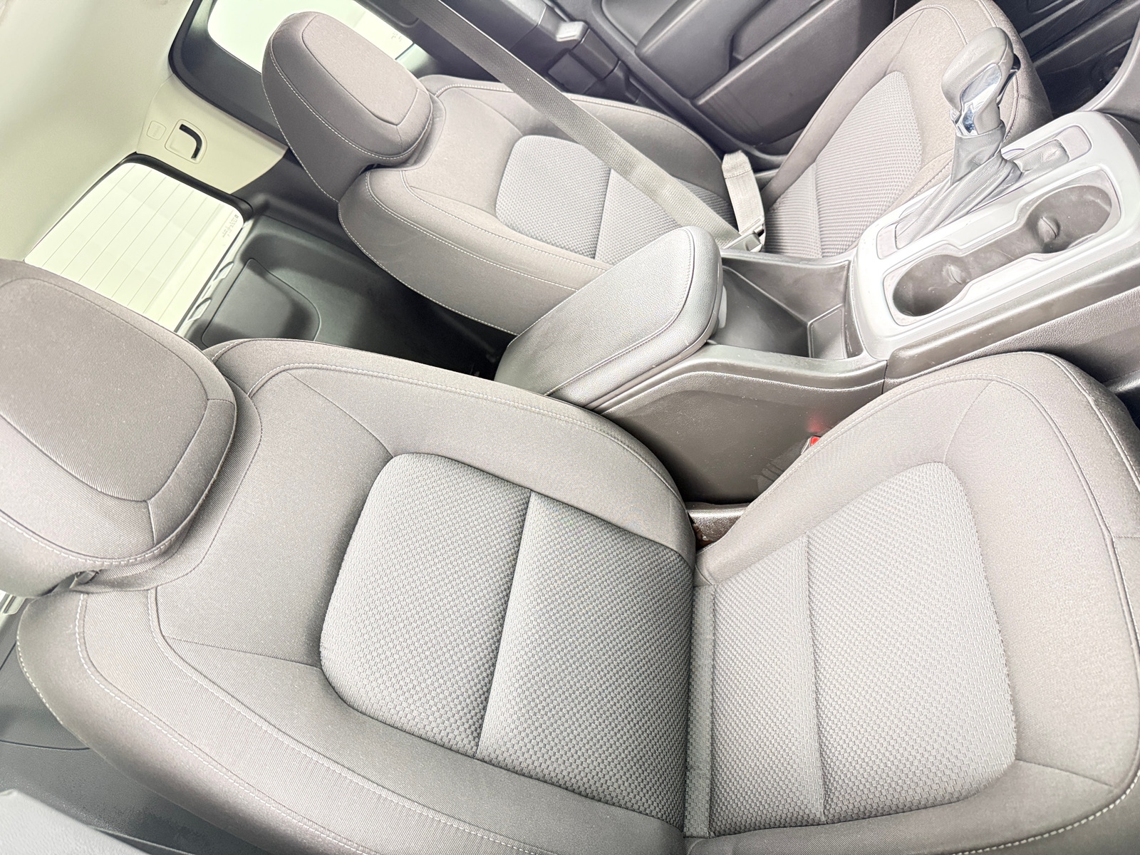 Thumbnail: 2022 Chevrolet Colorado - 2