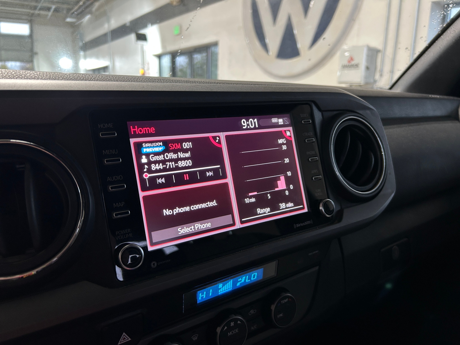 Thumbnail: 2022 Toyota Tacoma - 4