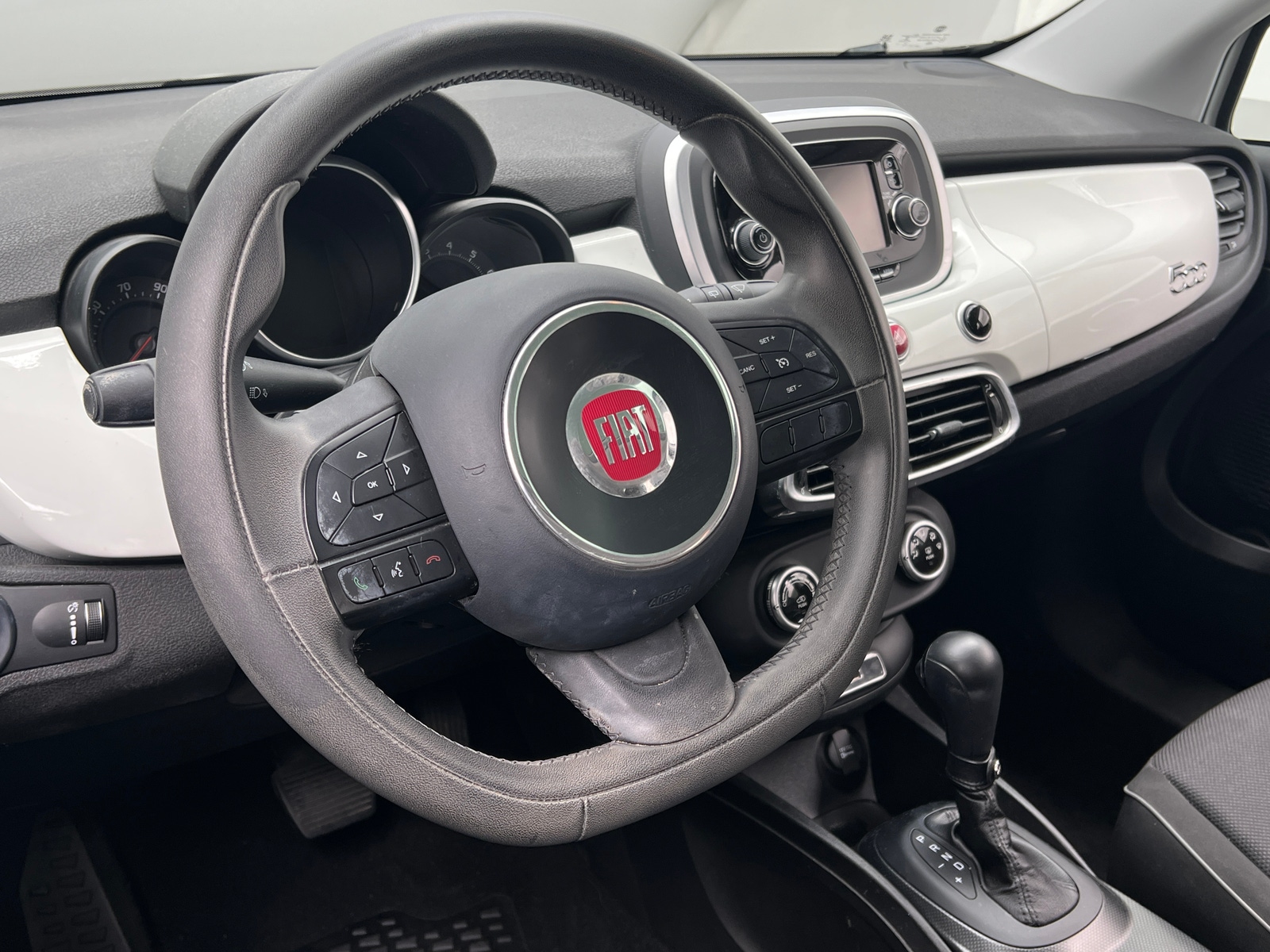 Thumbnail: 2016 Fiat 500X - 5