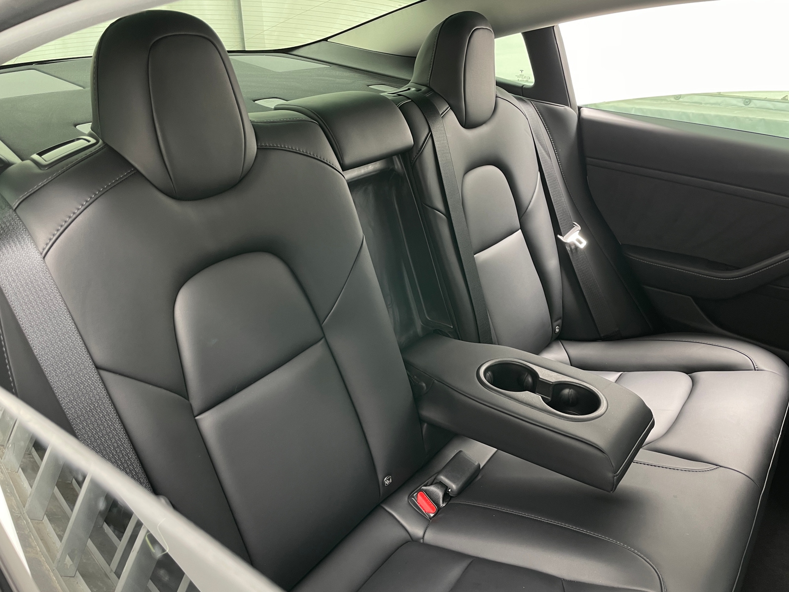 Thumbnail: 2022 Tesla Model 3 - 5