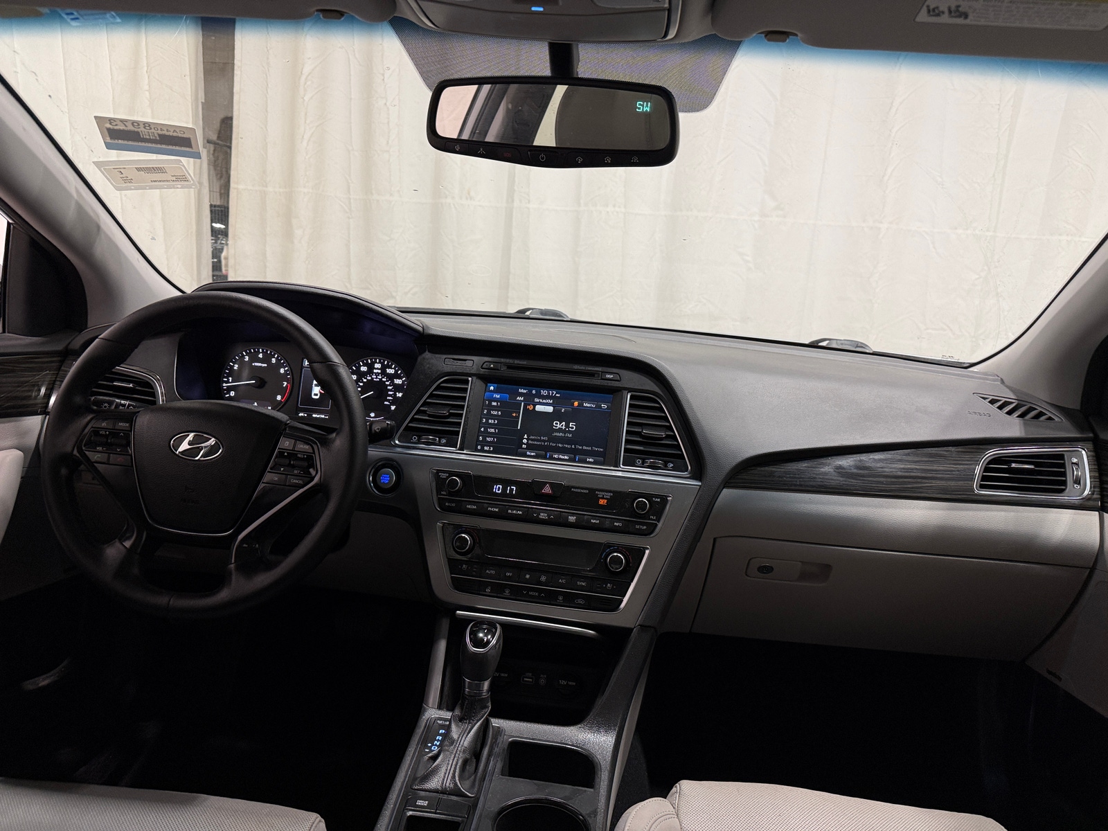 Thumbnail: 2016 Hyundai Sonata - 2