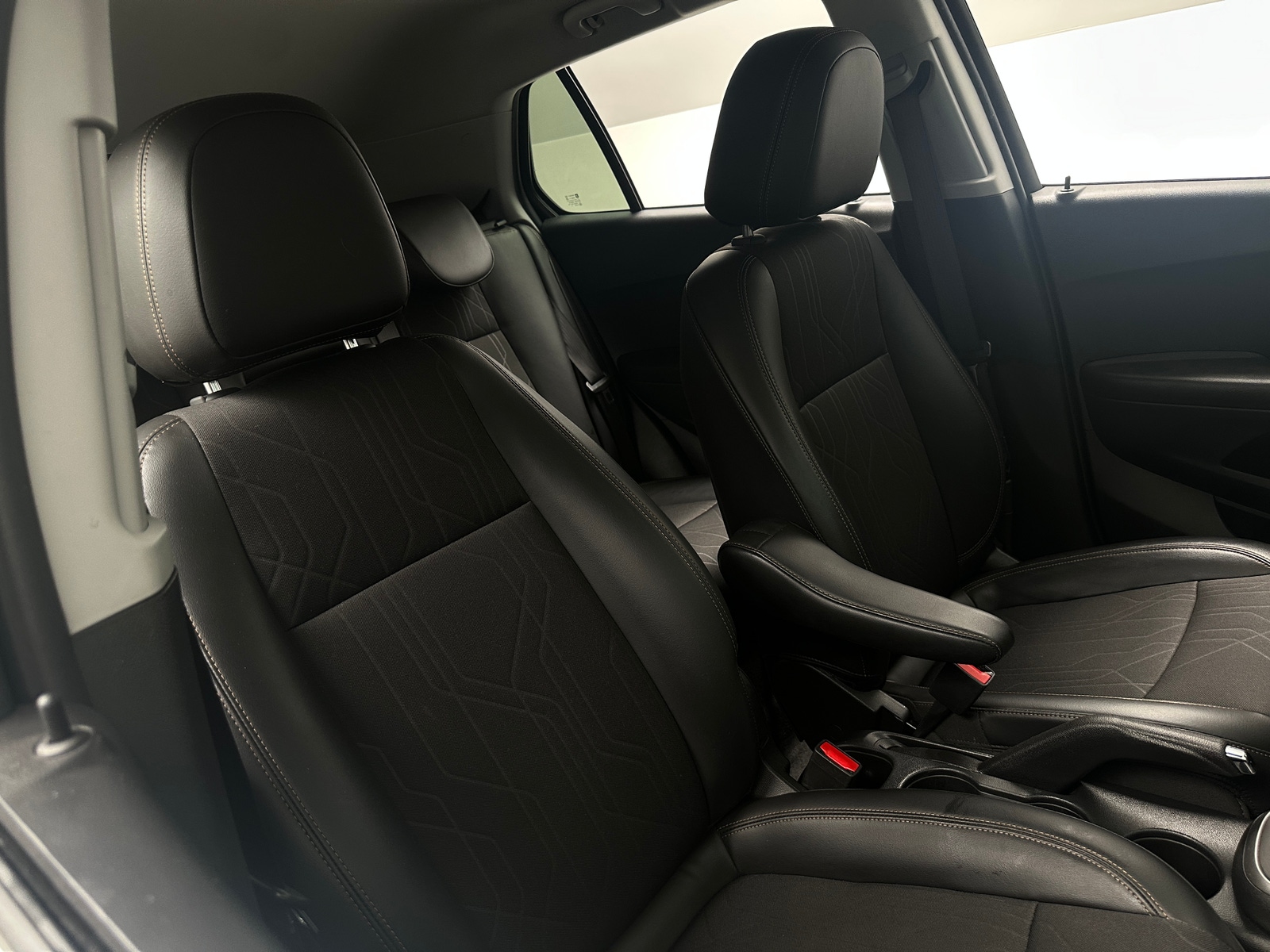 Thumbnail: 2020 Chevrolet Trax - 2