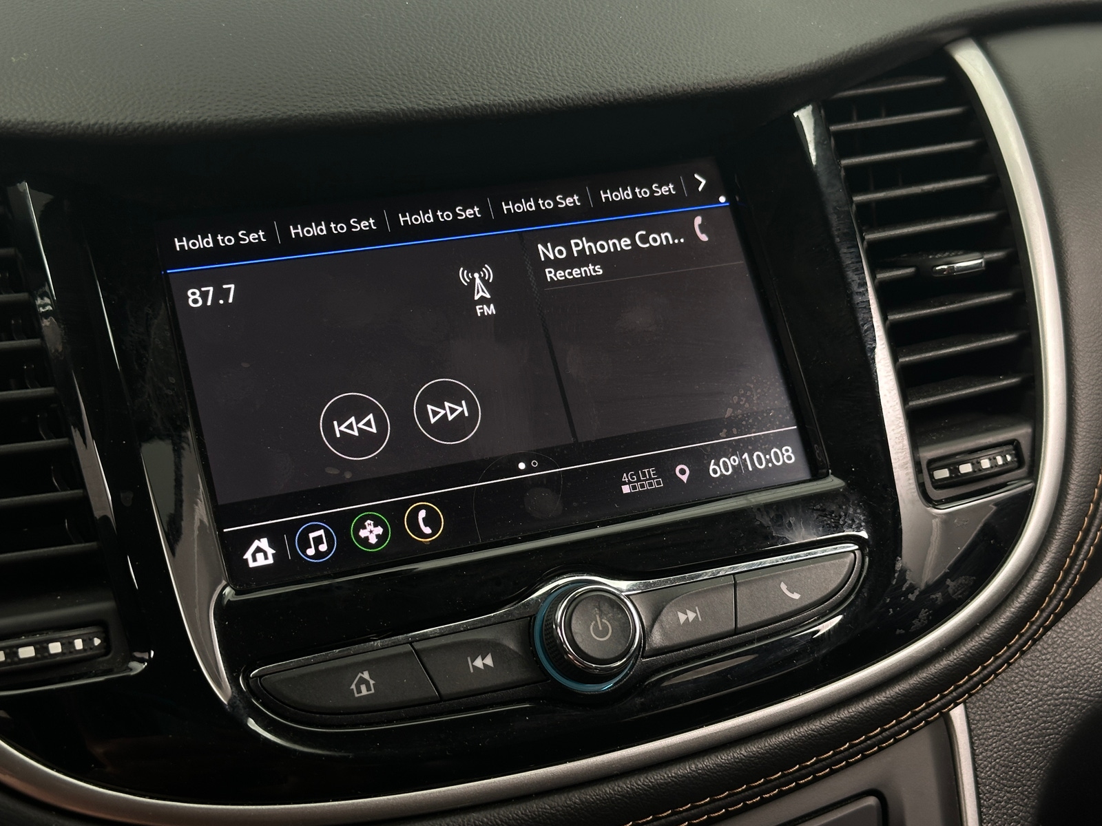 Thumbnail: 2020 Chevrolet Trax - 4