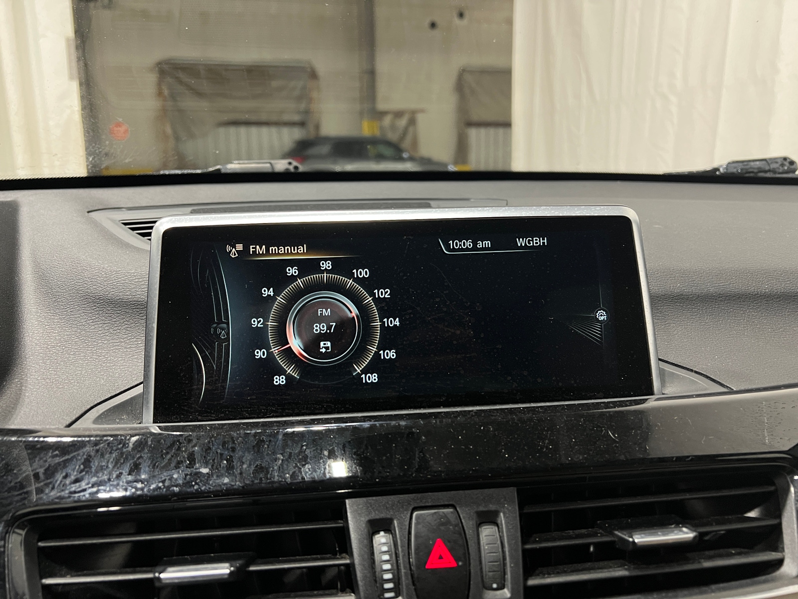 Thumbnail: 2017 BMW X1 - 3