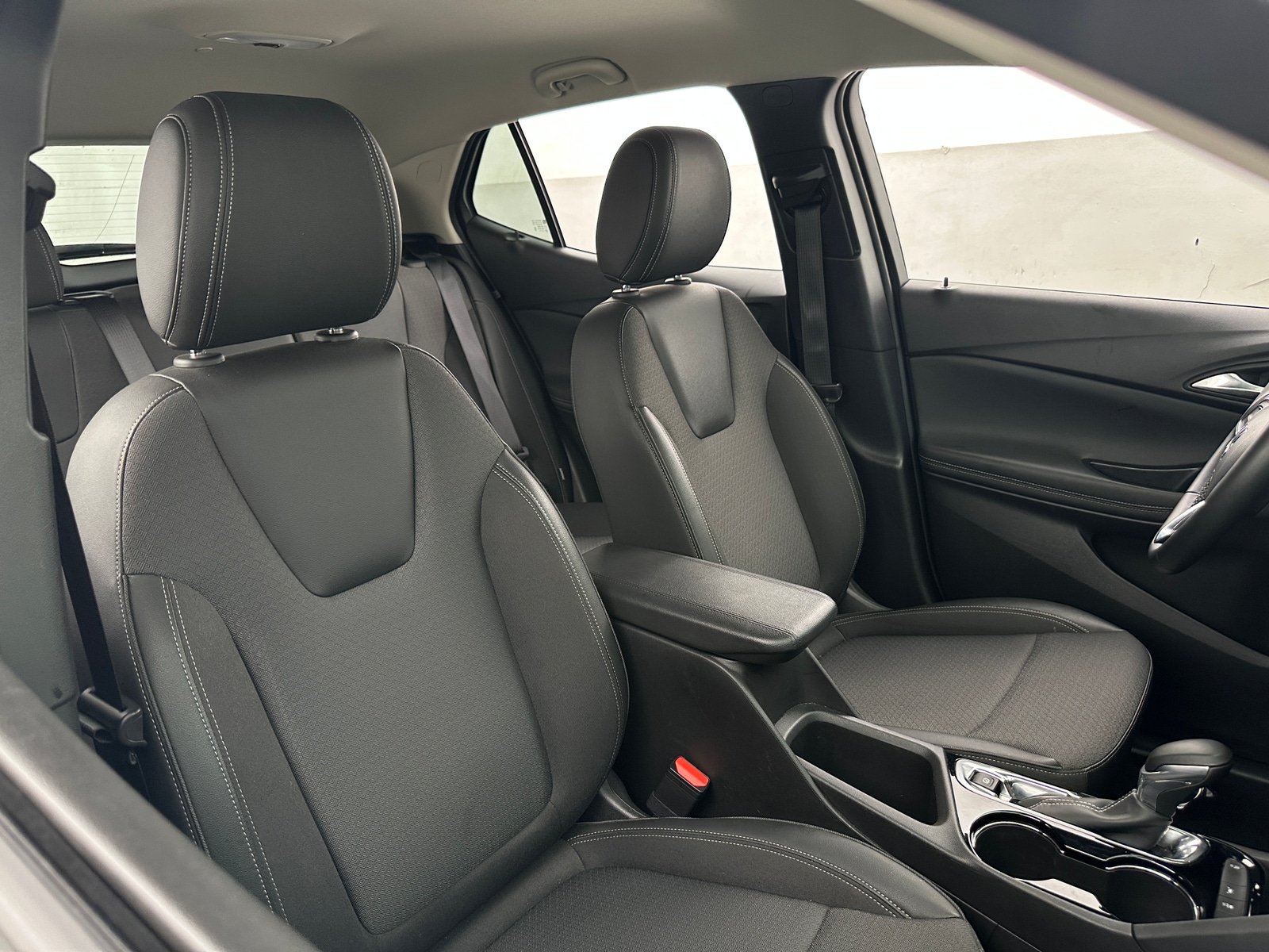 Thumbnail: 2025 Buick Encore GX - 2