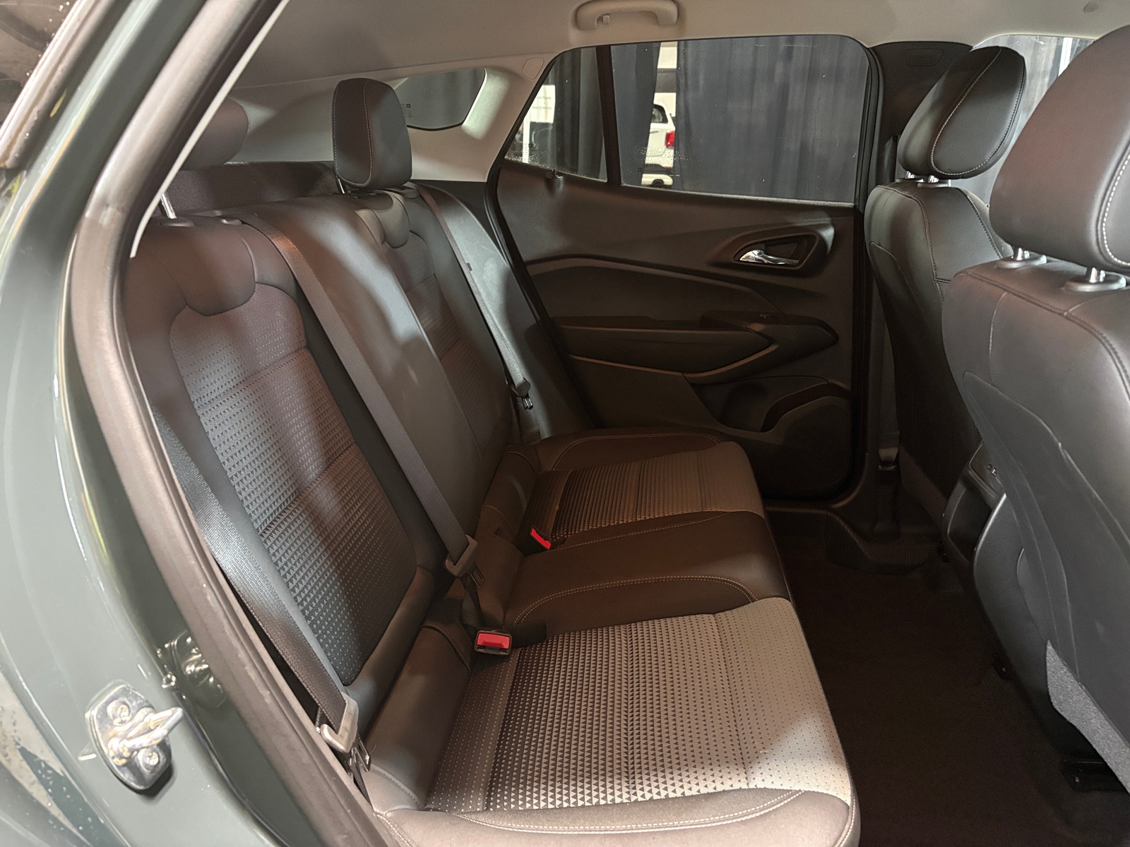 Thumbnail: 2025 Chevrolet Trax - 6