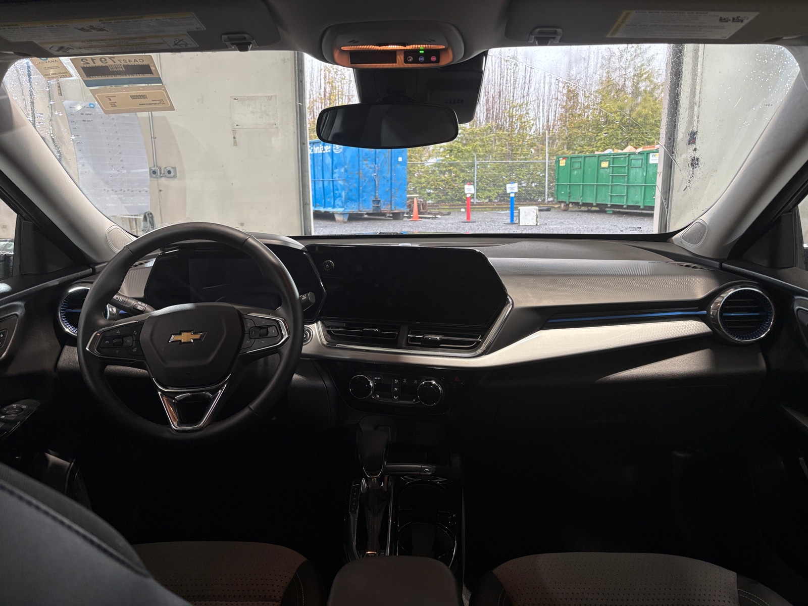 Thumbnail: 2025 Chevrolet Trax - 3