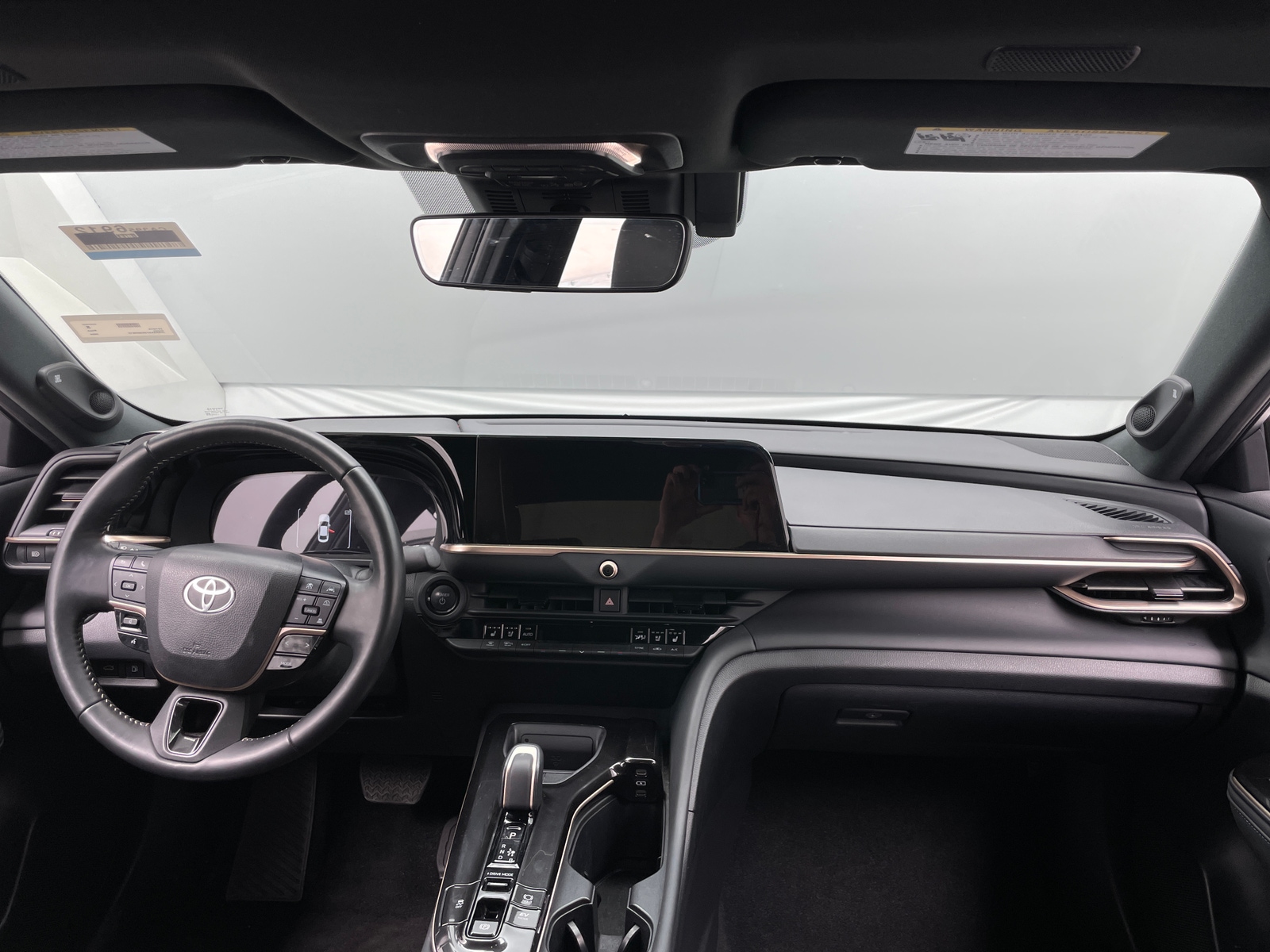 Thumbnail: 2024 Toyota Crown - 3