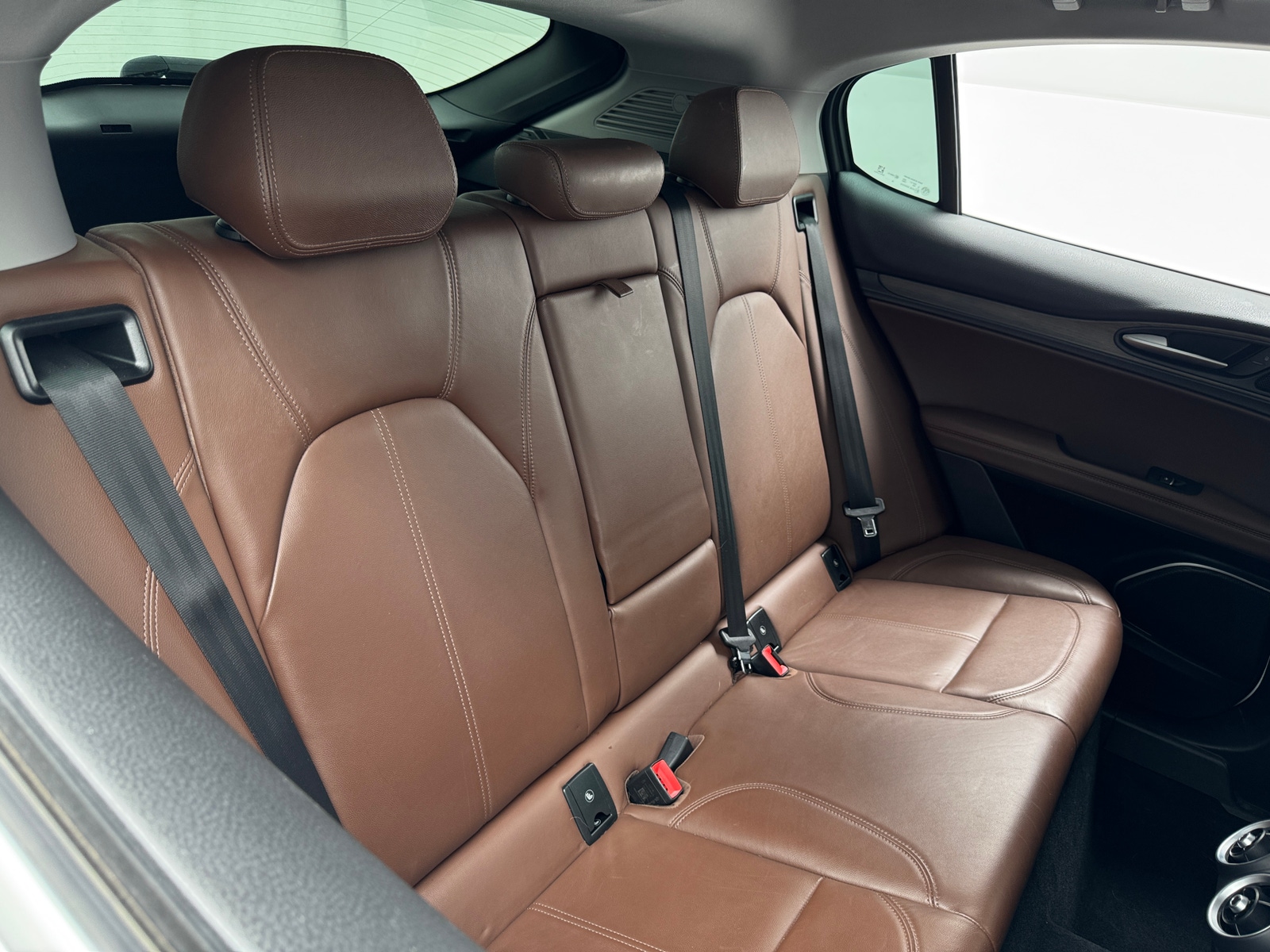 Thumbnail: 2019 Alfa Romeo Stelvio - 5