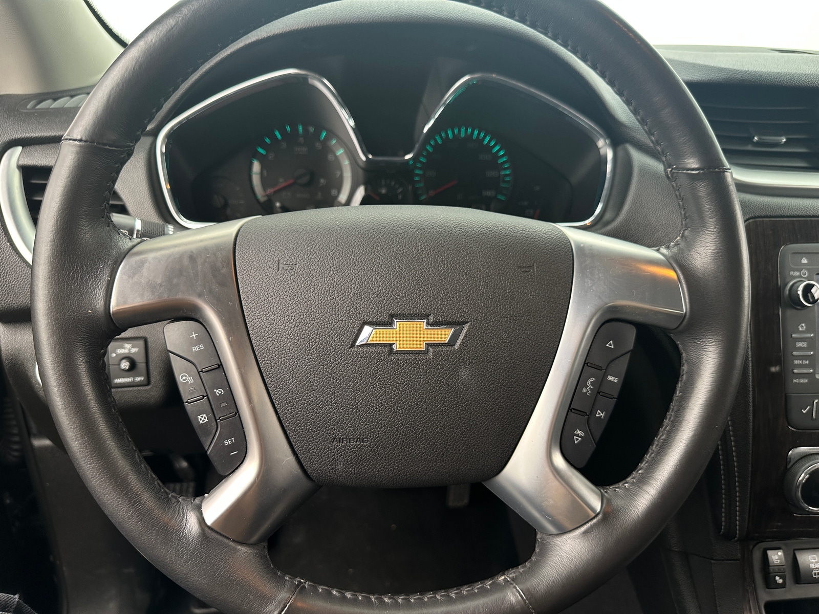 Thumbnail: 2016 Chevrolet Traverse - 4