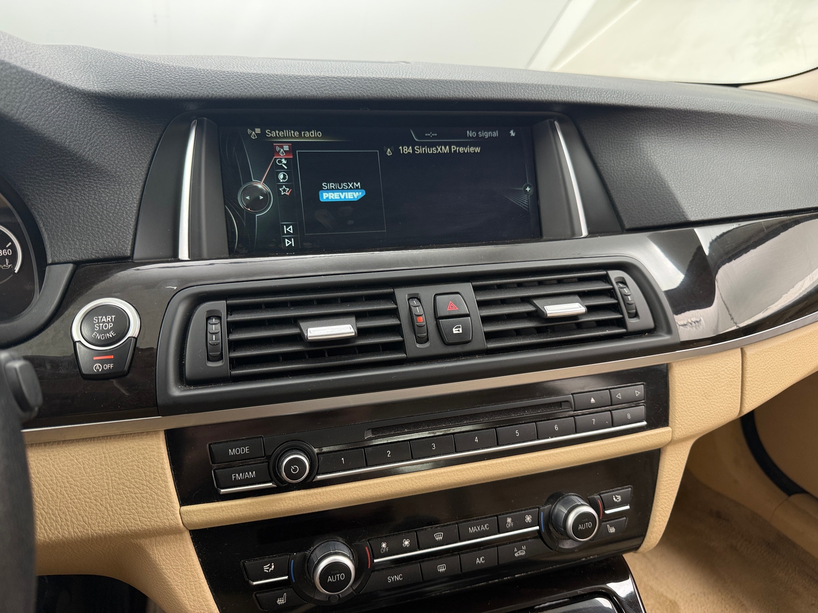 Thumbnail: 2014 BMW 5 Series - 3