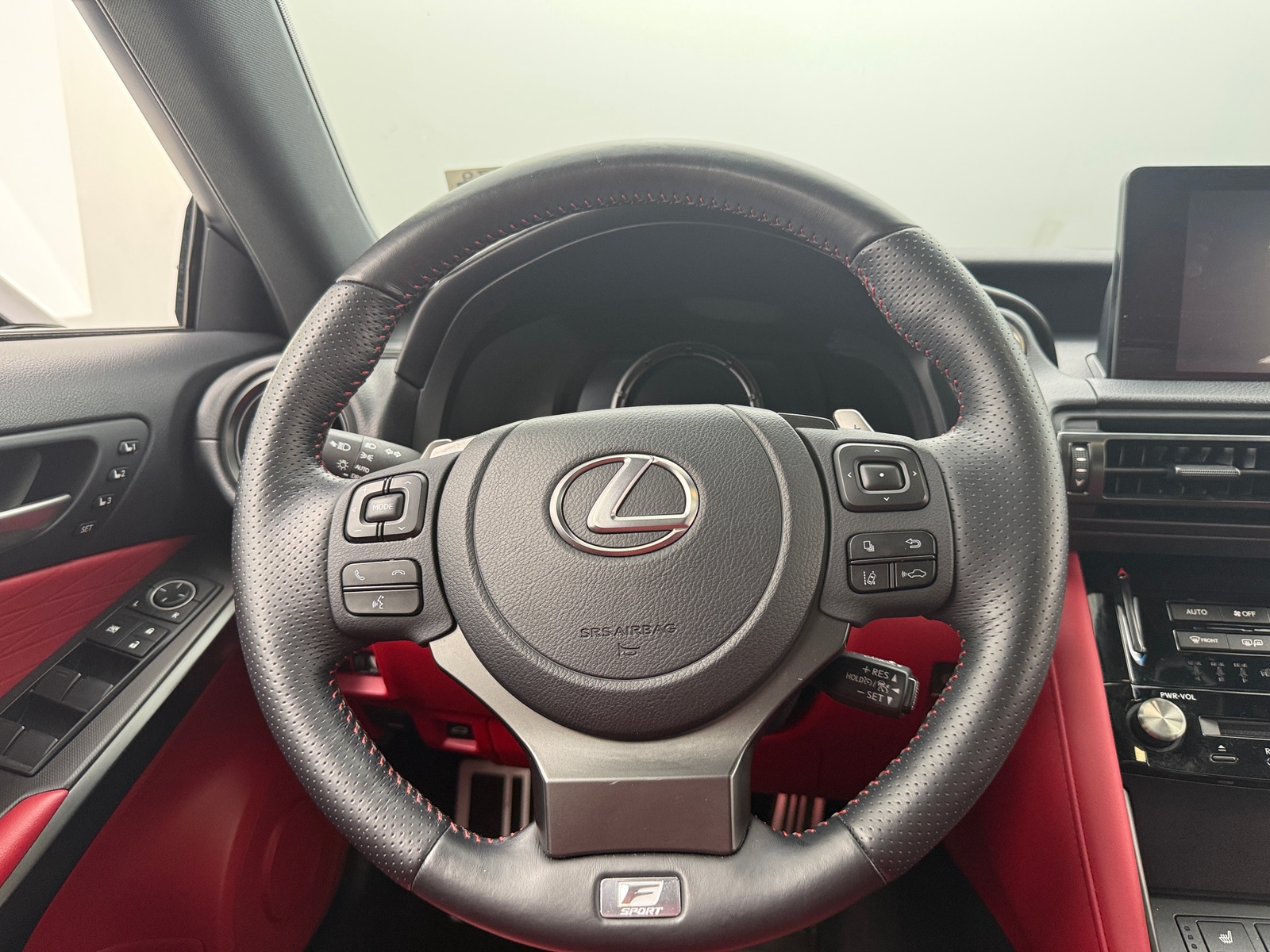 Thumbnail: 2024 Lexus IS - 4