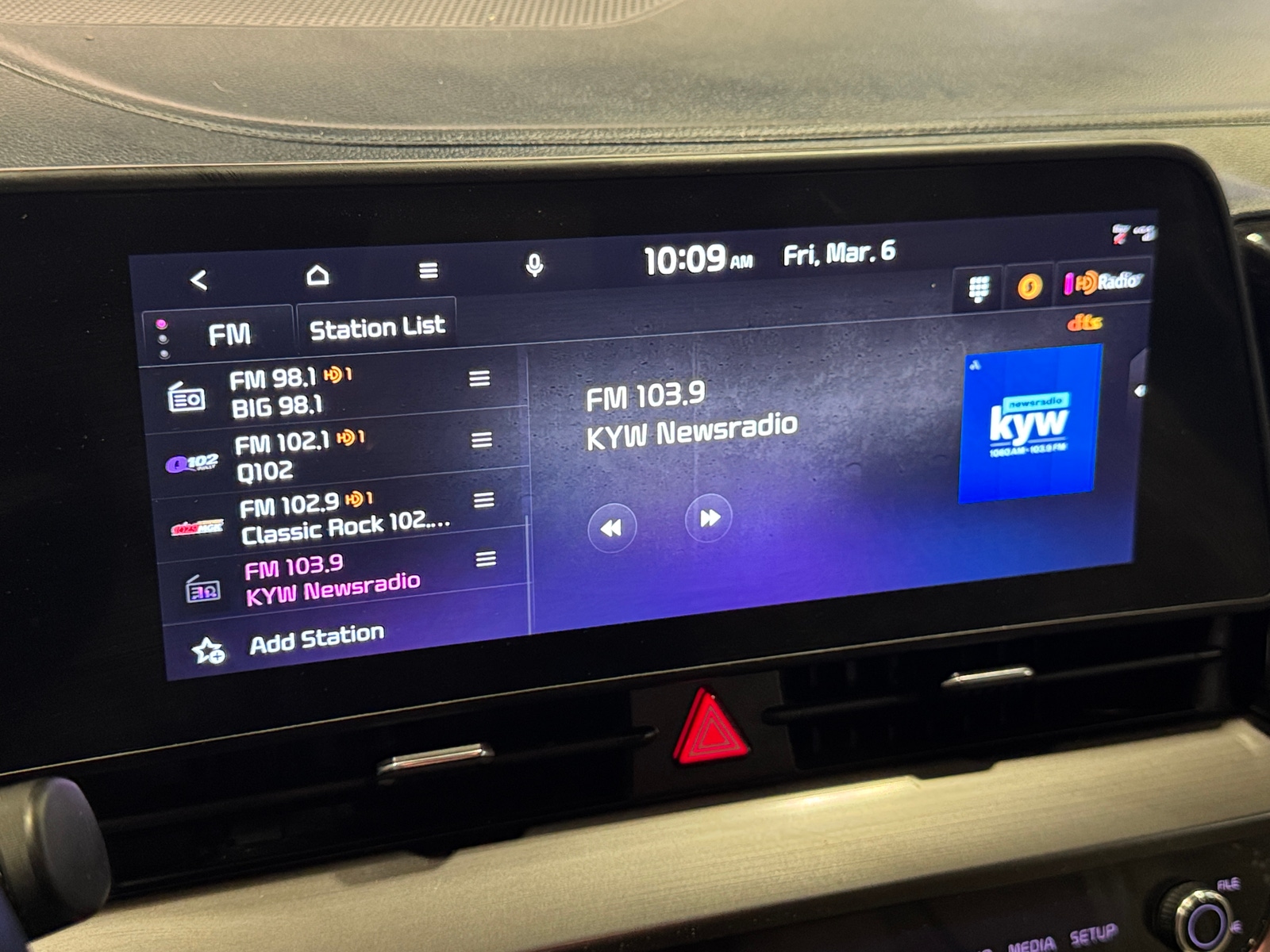 Thumbnail: 2023 Kia Sportage - 3