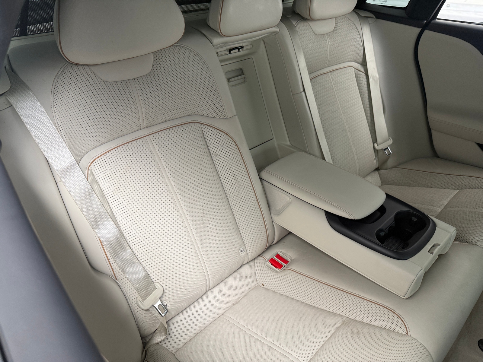 Thumbnail: 2022 Lucid Air - 5