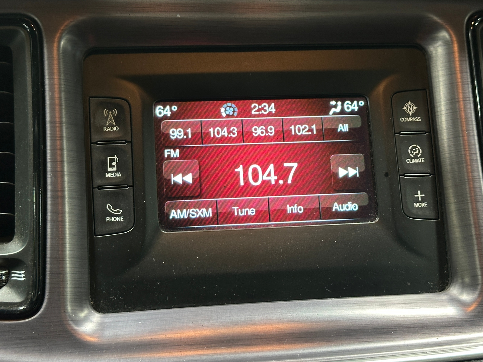 Thumbnail: 2017 Dodge Challenger - 3