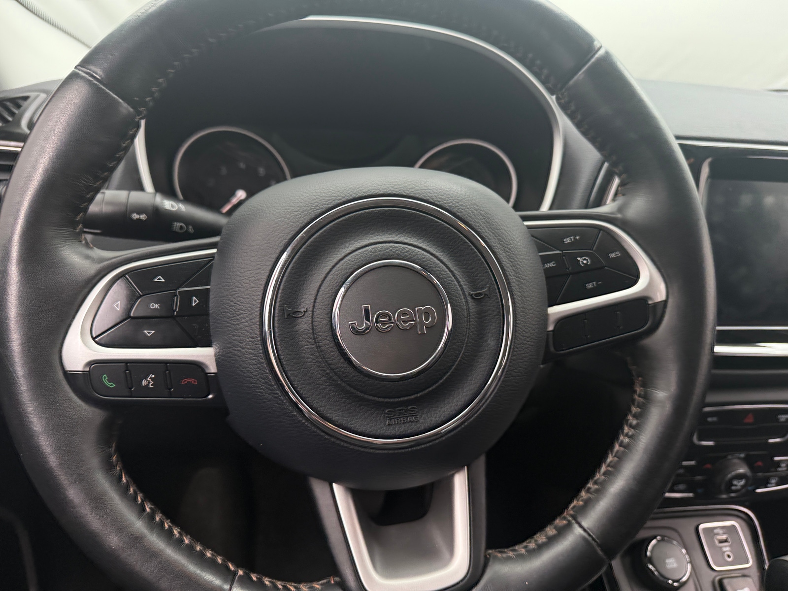 Thumbnail: 2019 Jeep Compass - 4