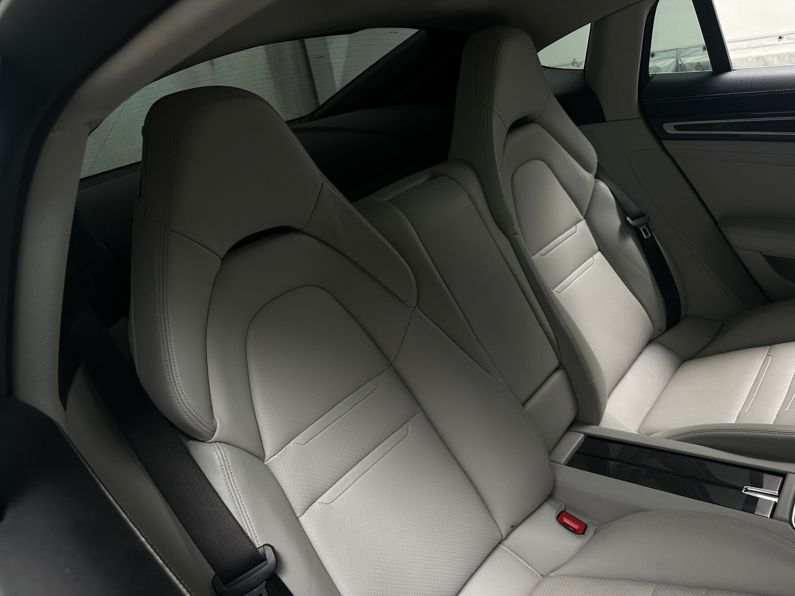 Thumbnail: 2017 Porsche Panamera - 5