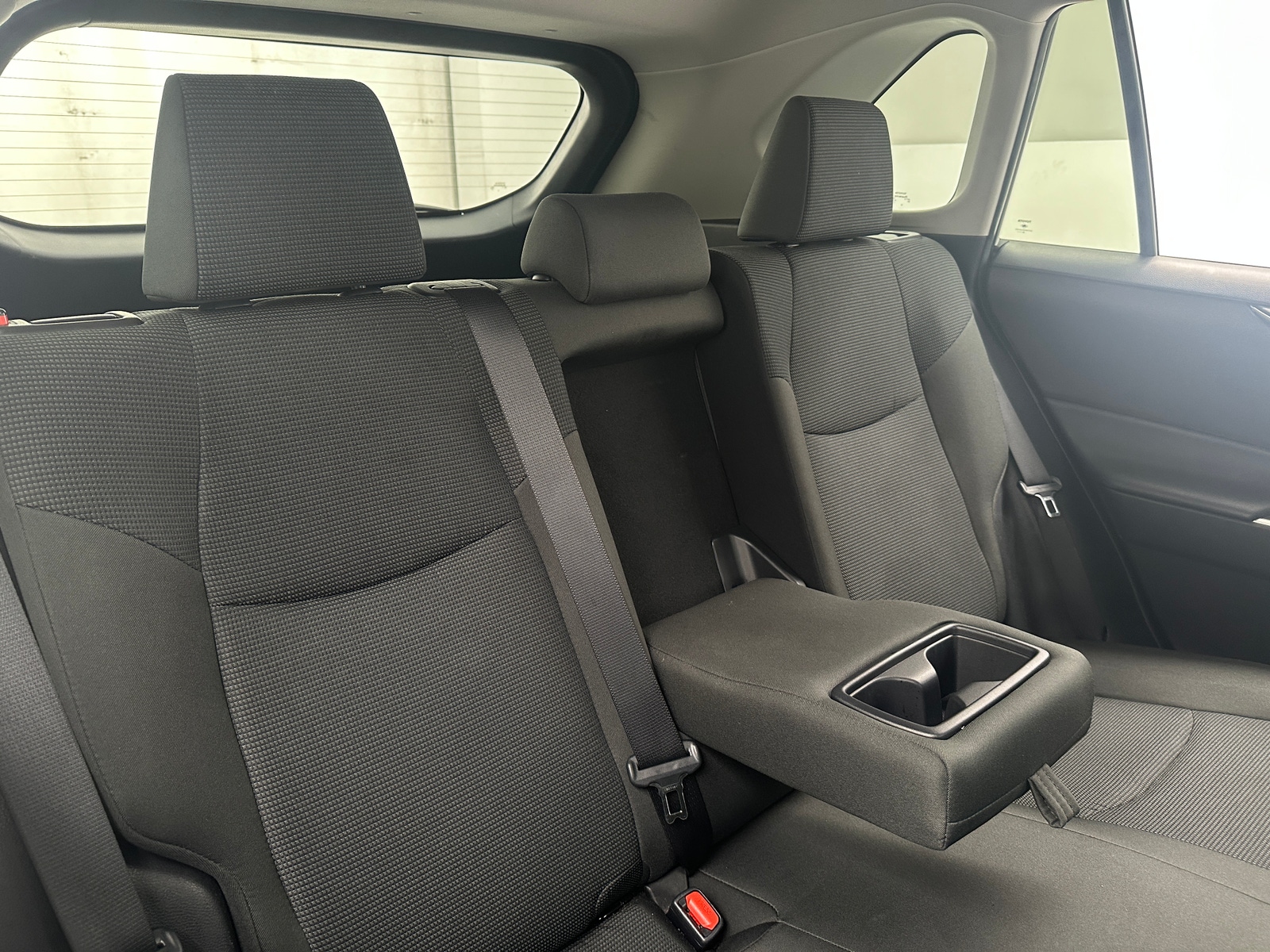 Thumbnail: 2025 Toyota RAV4 - 6