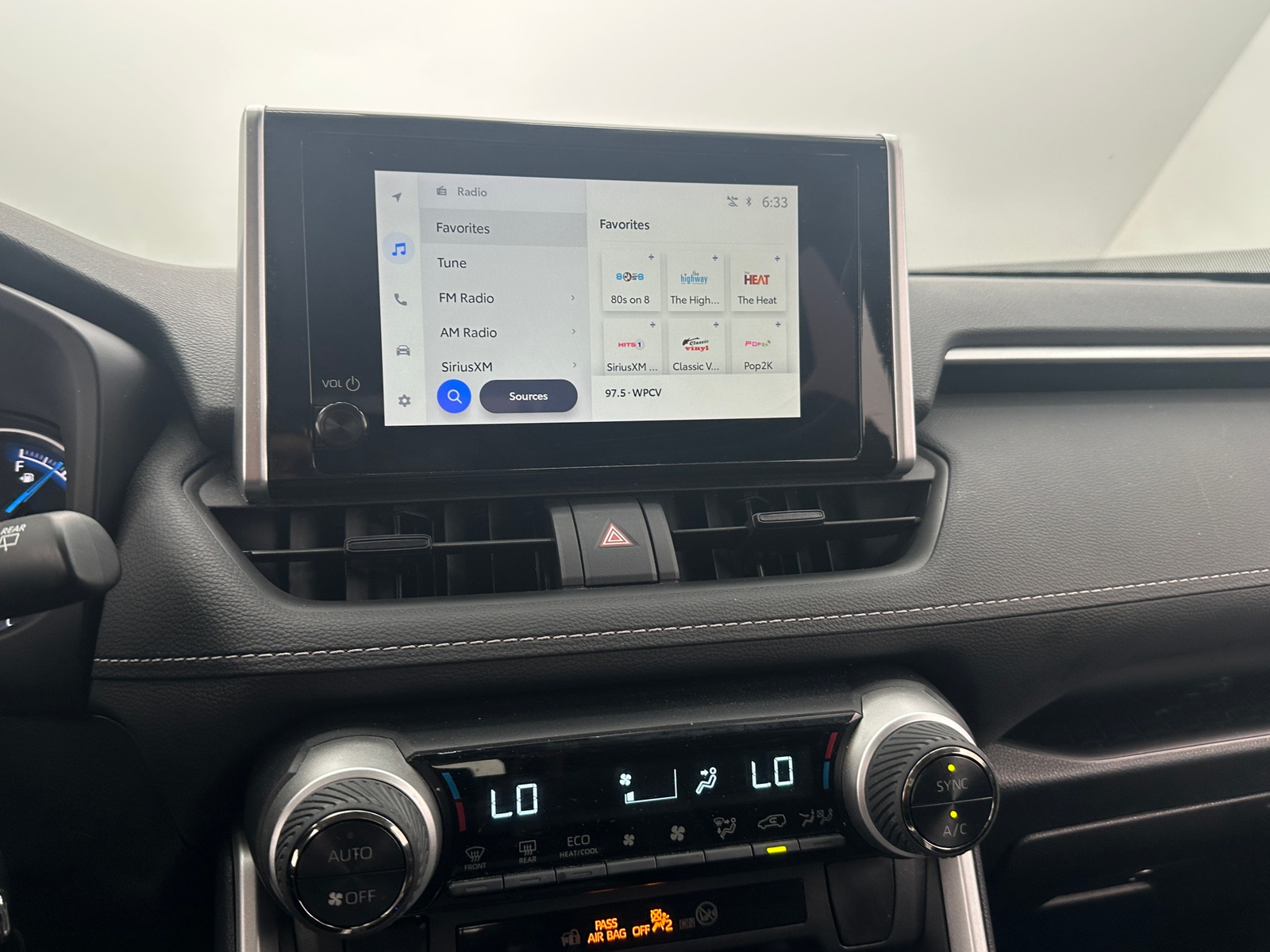 Thumbnail: 2025 Toyota RAV4 - 4