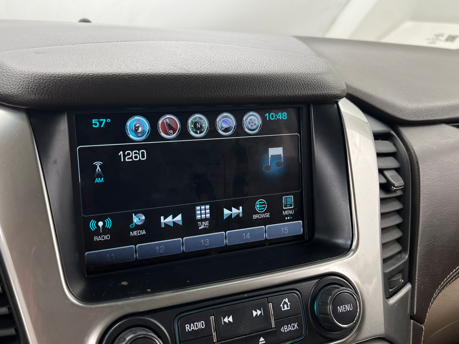 Thumbnail: 2018 Chevrolet Tahoe - 3