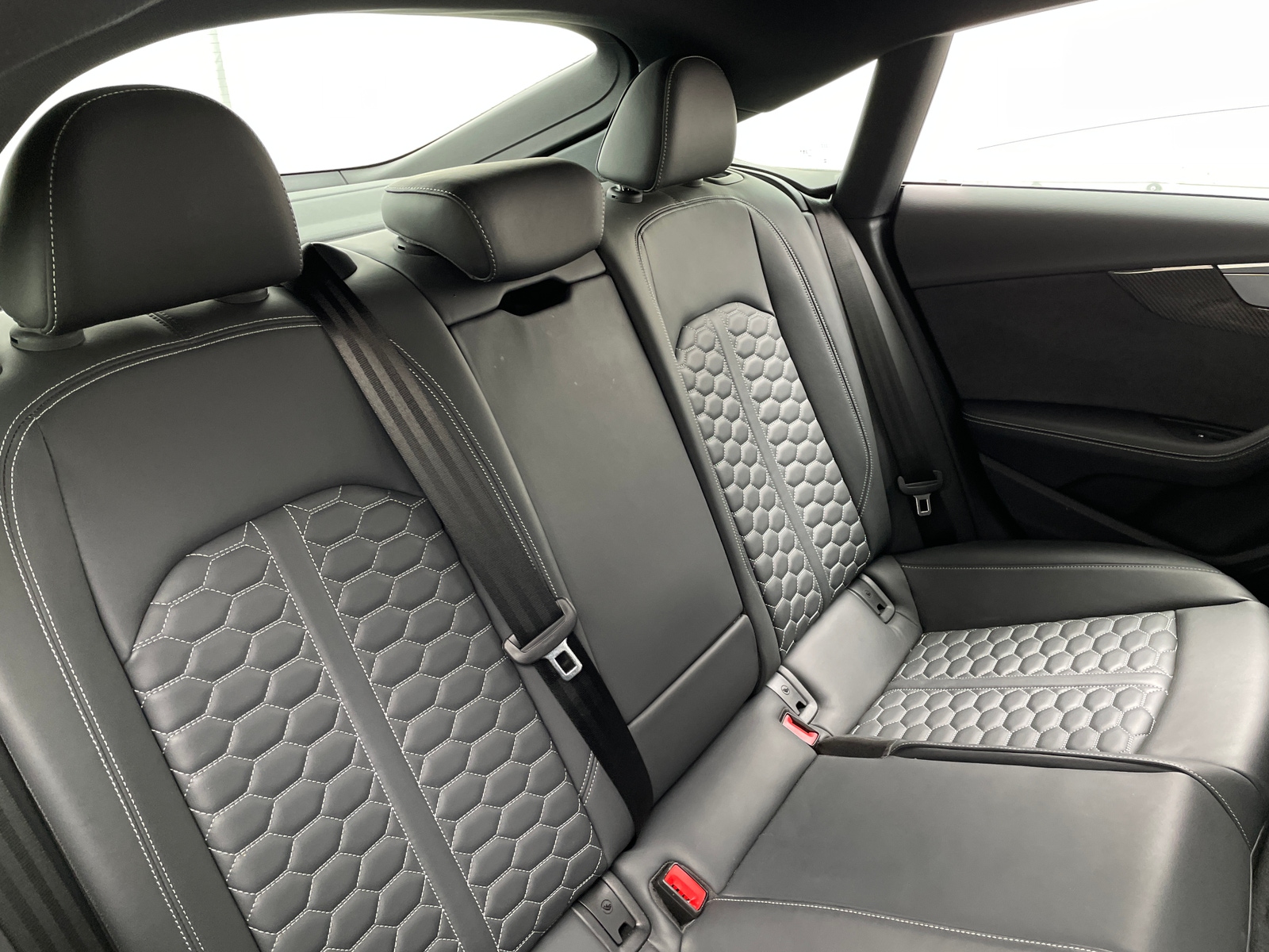 Thumbnail: 2024 Audi RS 5 - 5