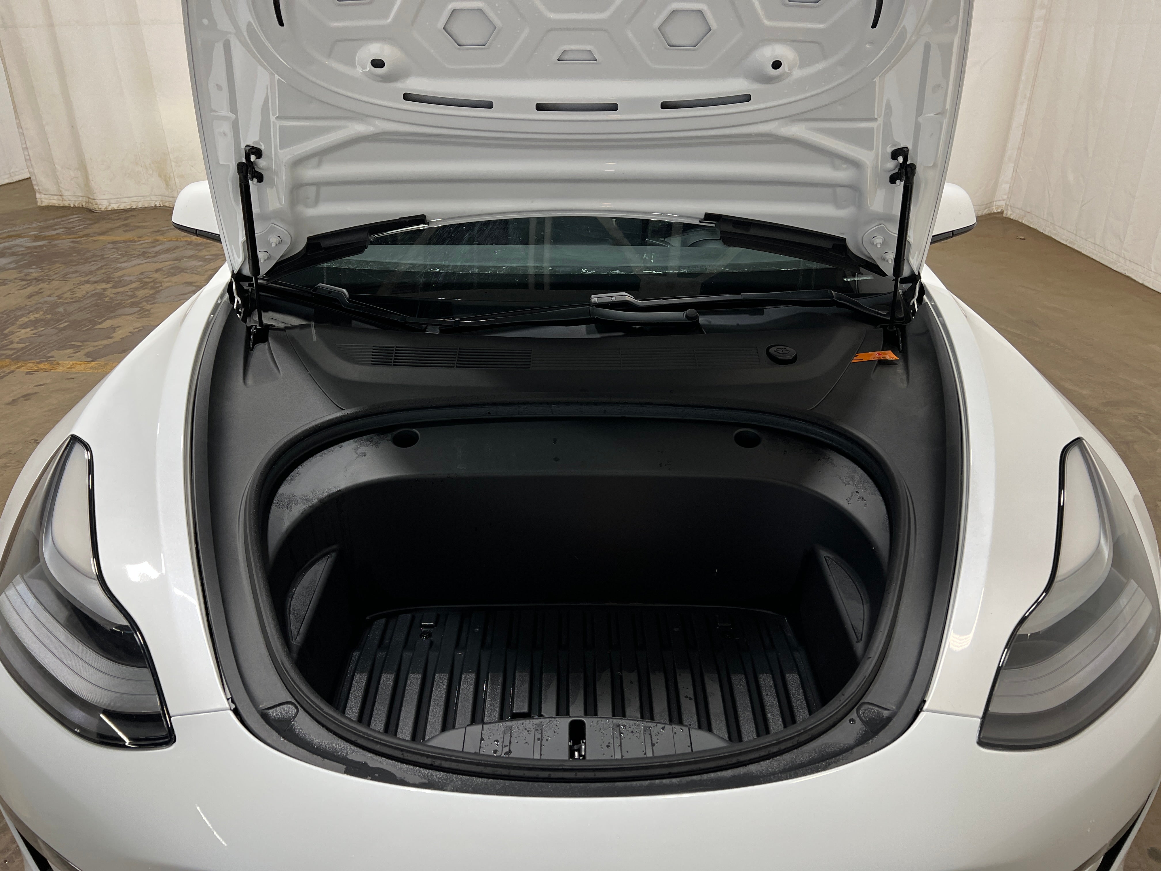 2021 Tesla Model 3 - Image 1