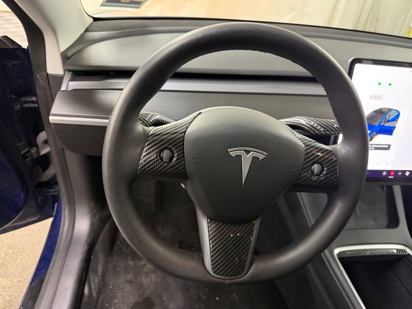 Thumbnail: 2021 Tesla Model 3 - 4