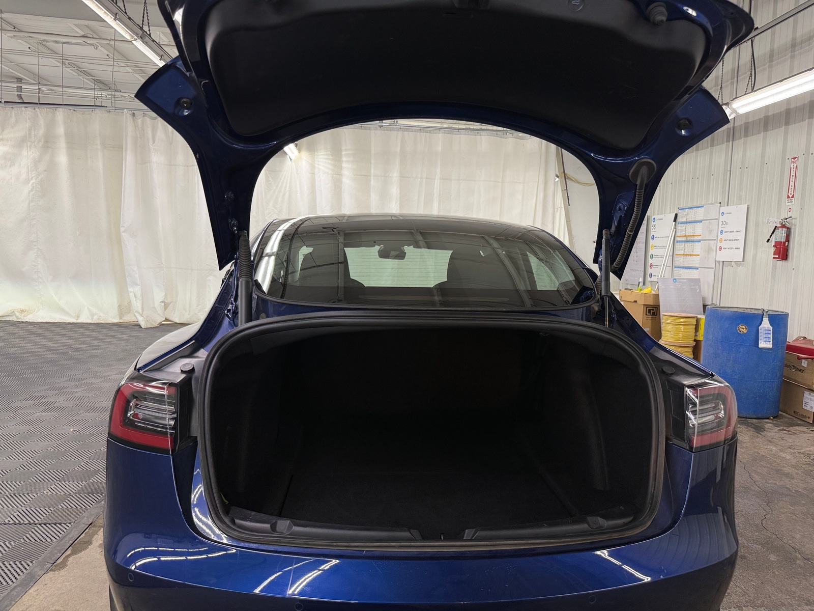 Thumbnail: 2021 Tesla Model 3 - 6