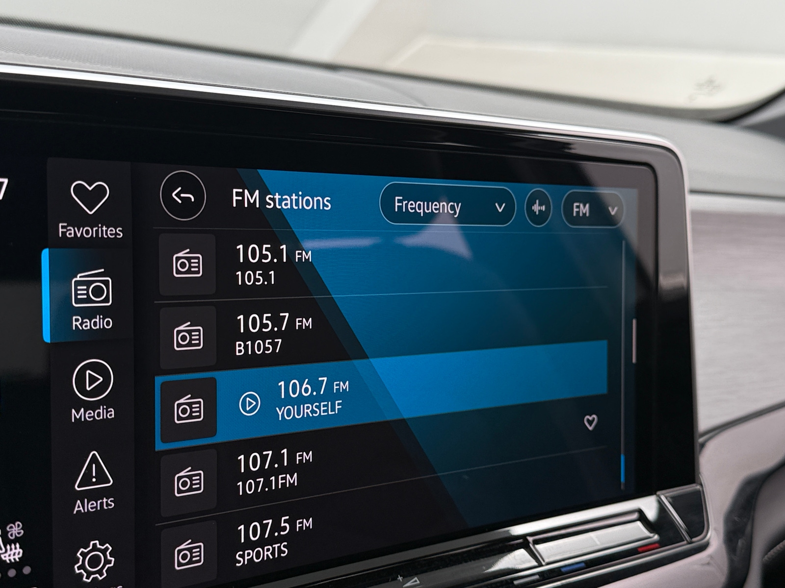 Thumbnail: 2025 Volkswagen Atlas - 3