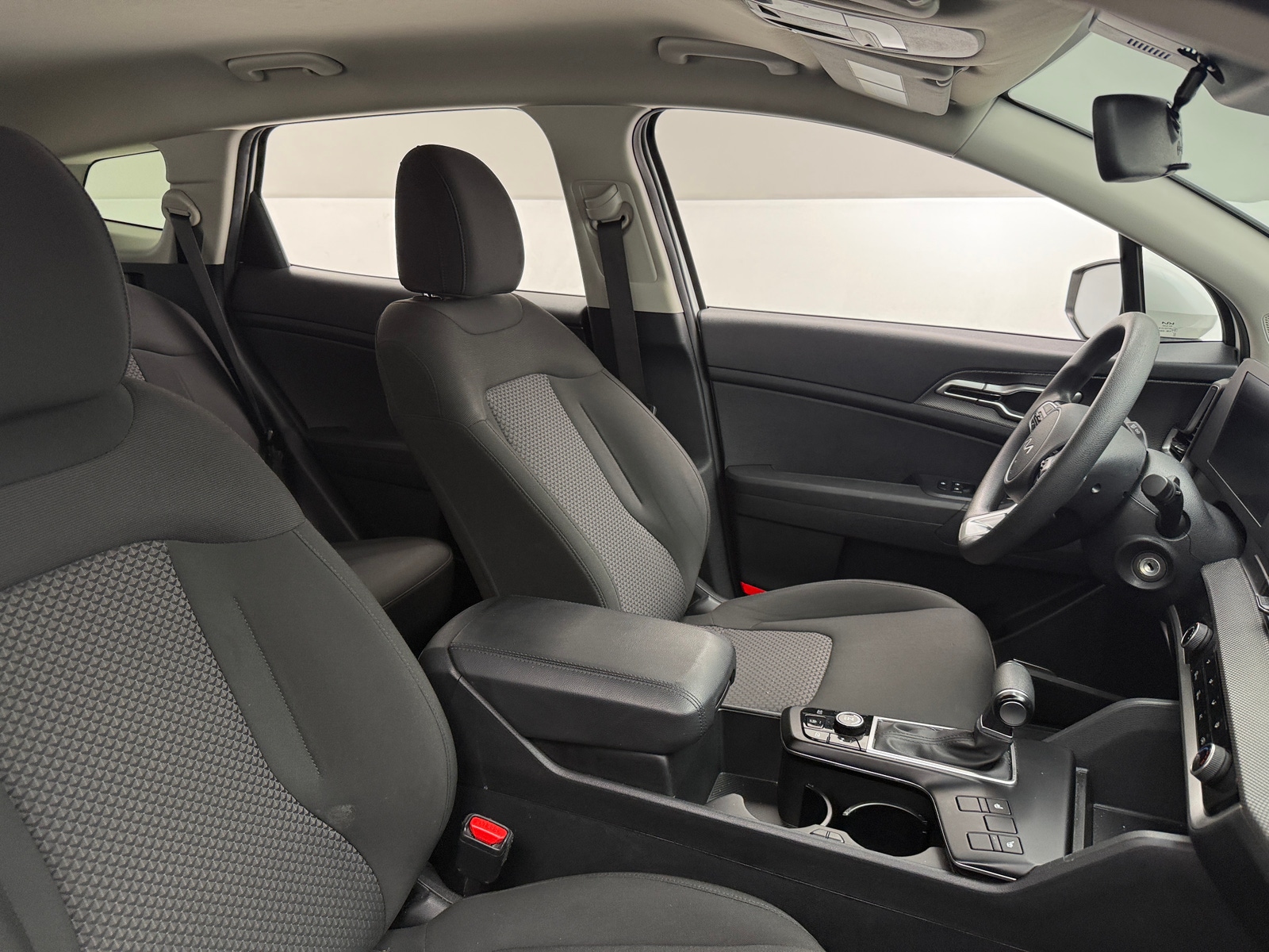 Thumbnail: 2025 Kia Sportage - 2