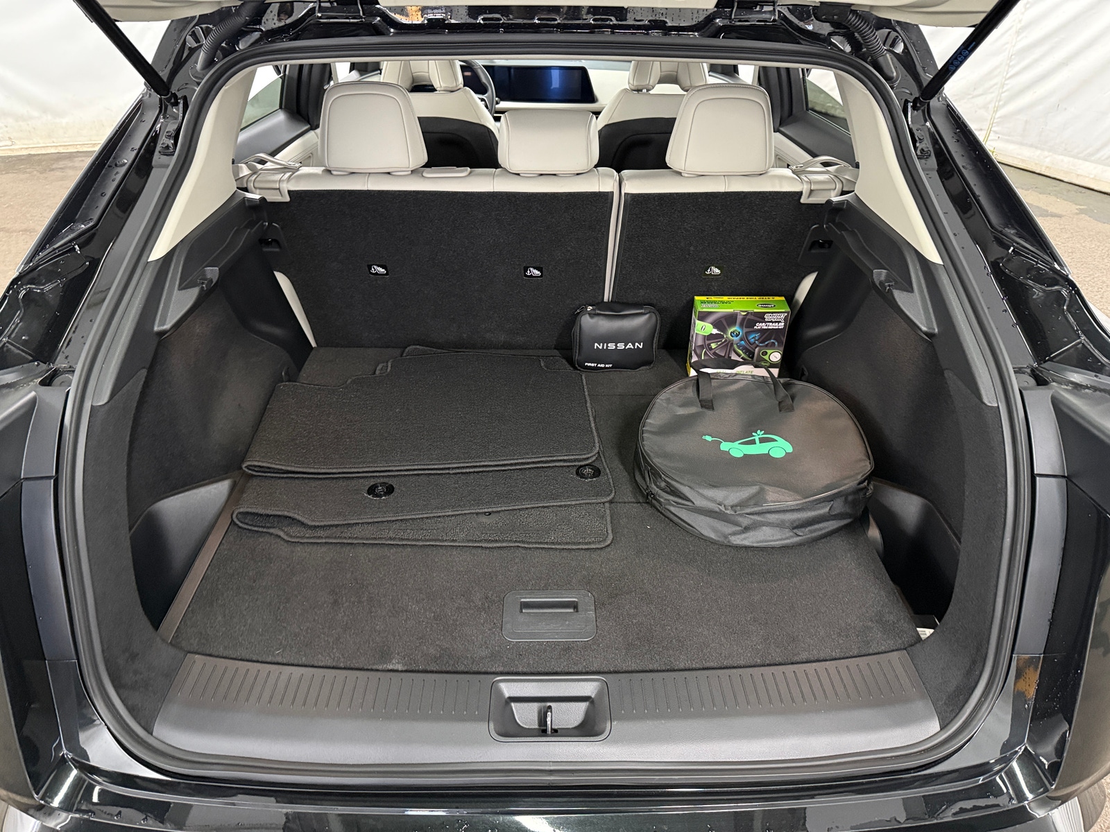 Thumbnail: 2025 Nissan Ariya - 6