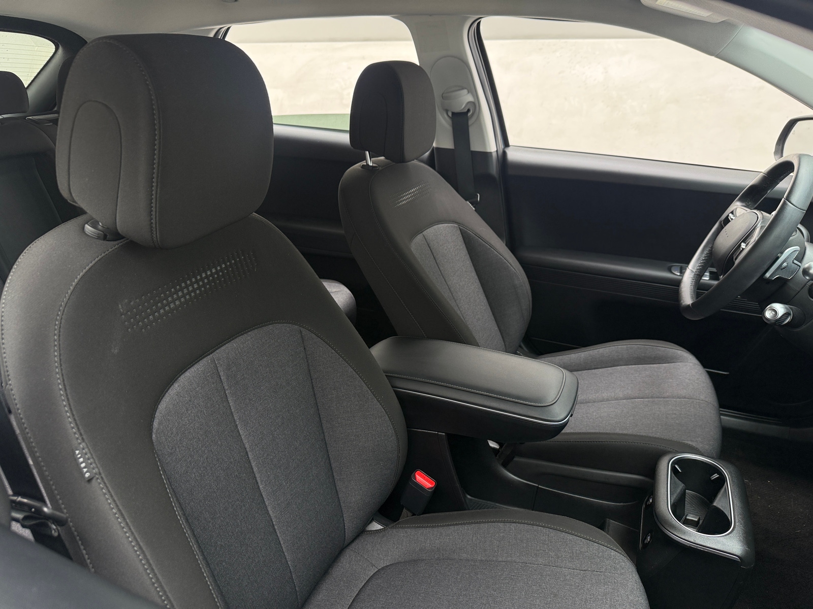 Thumbnail: 2023 Hyundai Ioniq 5 - 2