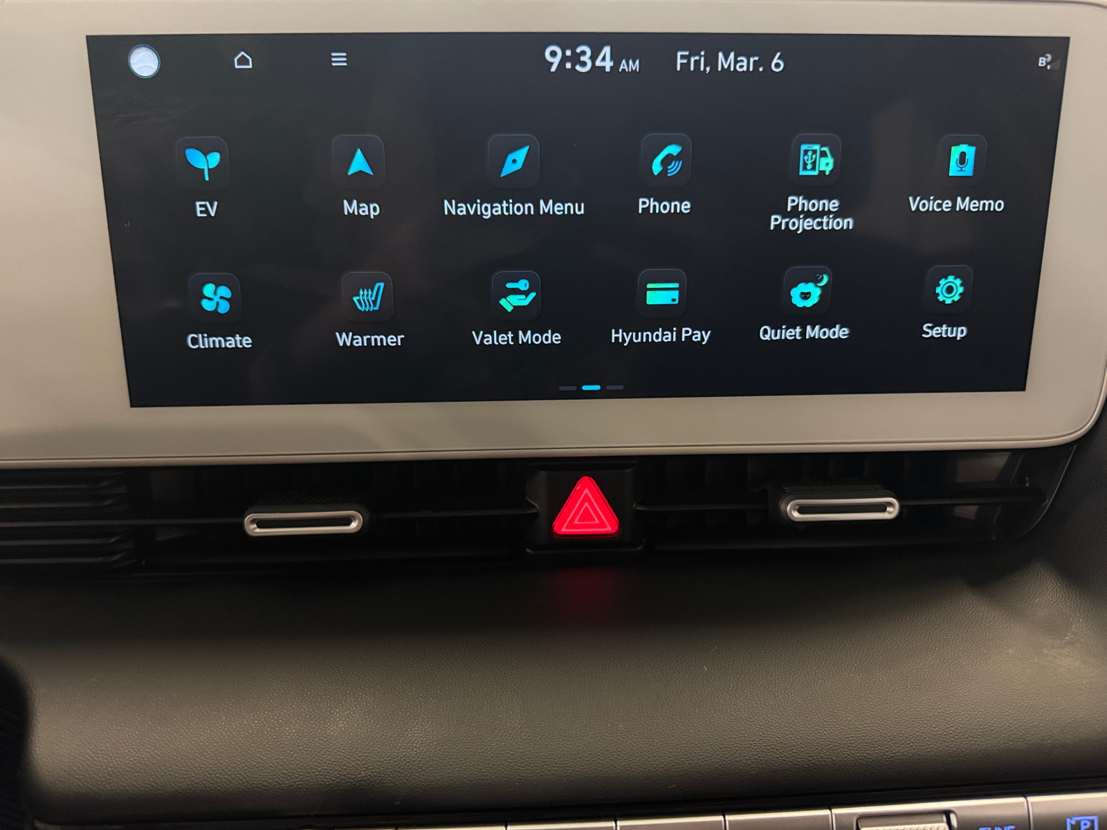 Thumbnail: 2023 Hyundai Ioniq 5 - 4