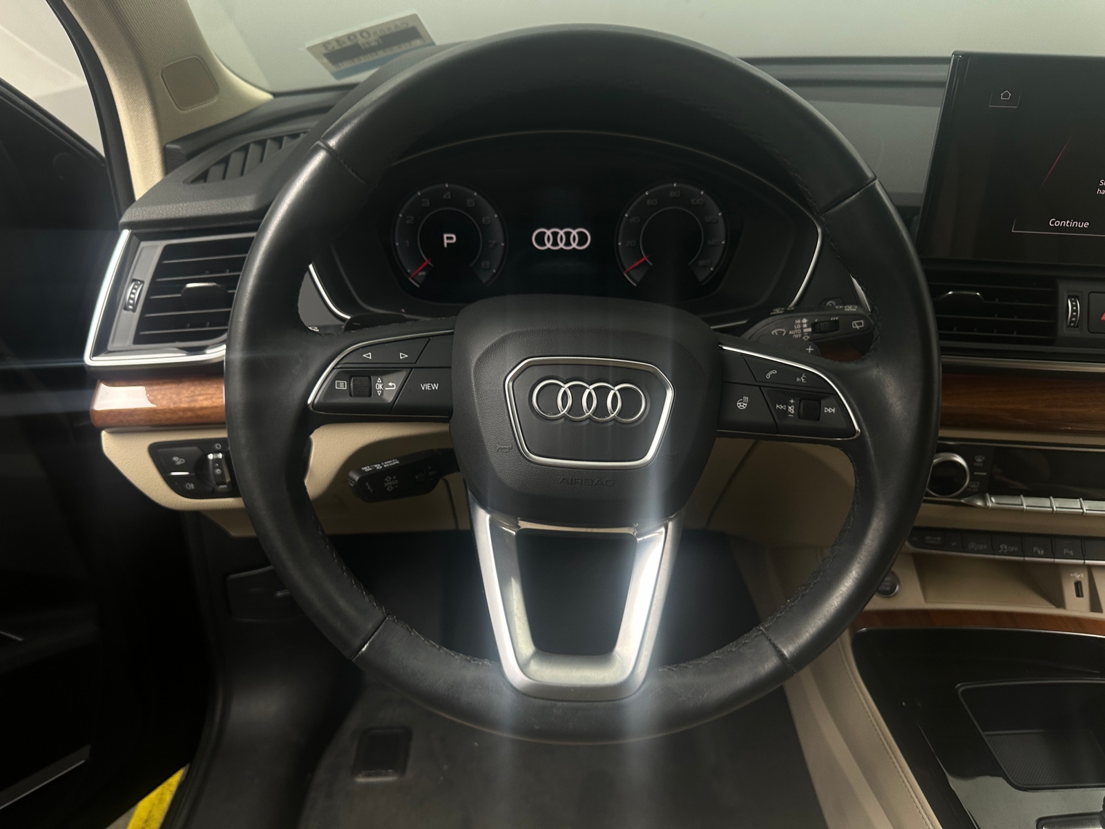 Thumbnail: 2023 Audi Q5 - 4