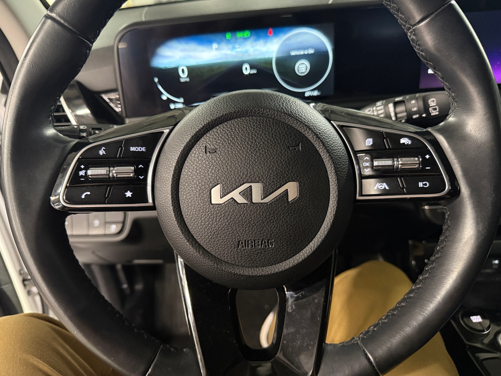 Thumbnail: 2024 Kia Seltos - 4