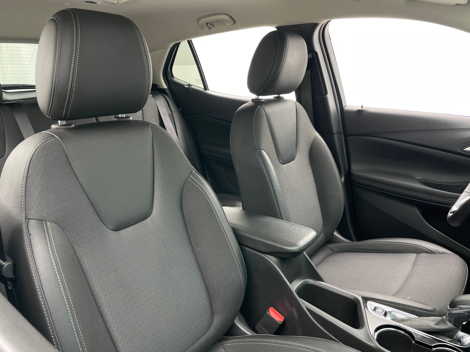 Thumbnail: 2025 Buick Encore GX - 2