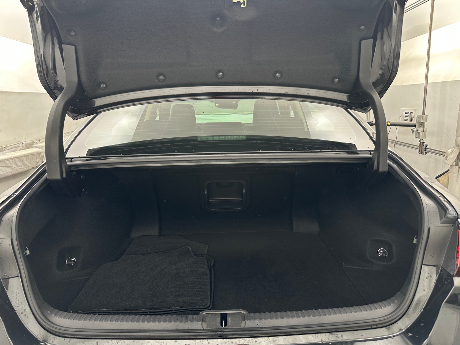 Thumbnail: 2019 Lexus ES - 7