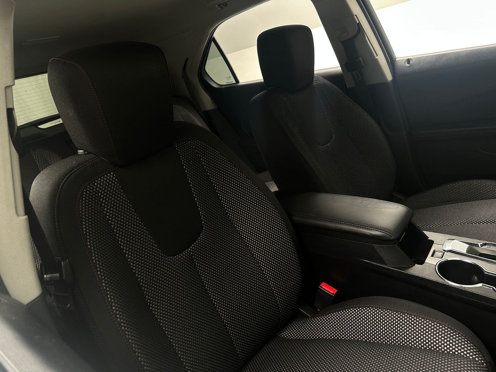 Thumbnail: 2017 Chevrolet Equinox - 2