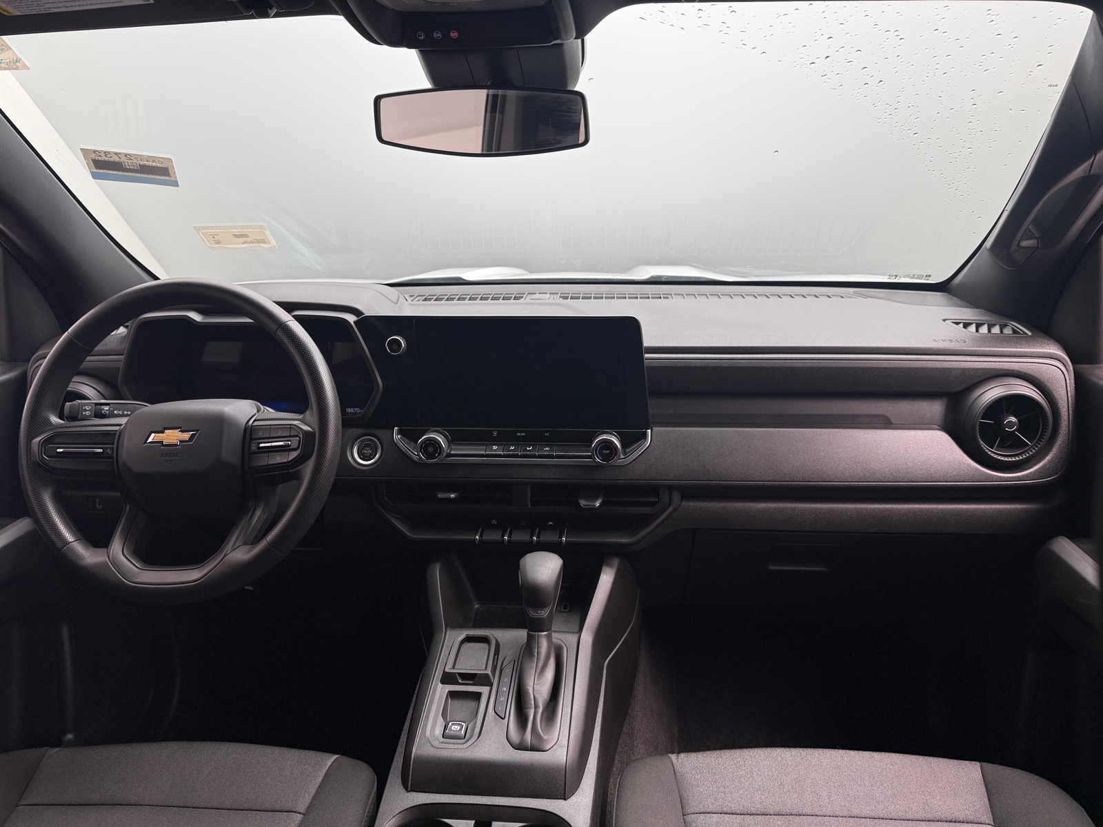 Thumbnail: 2024 Chevrolet Colorado - 3