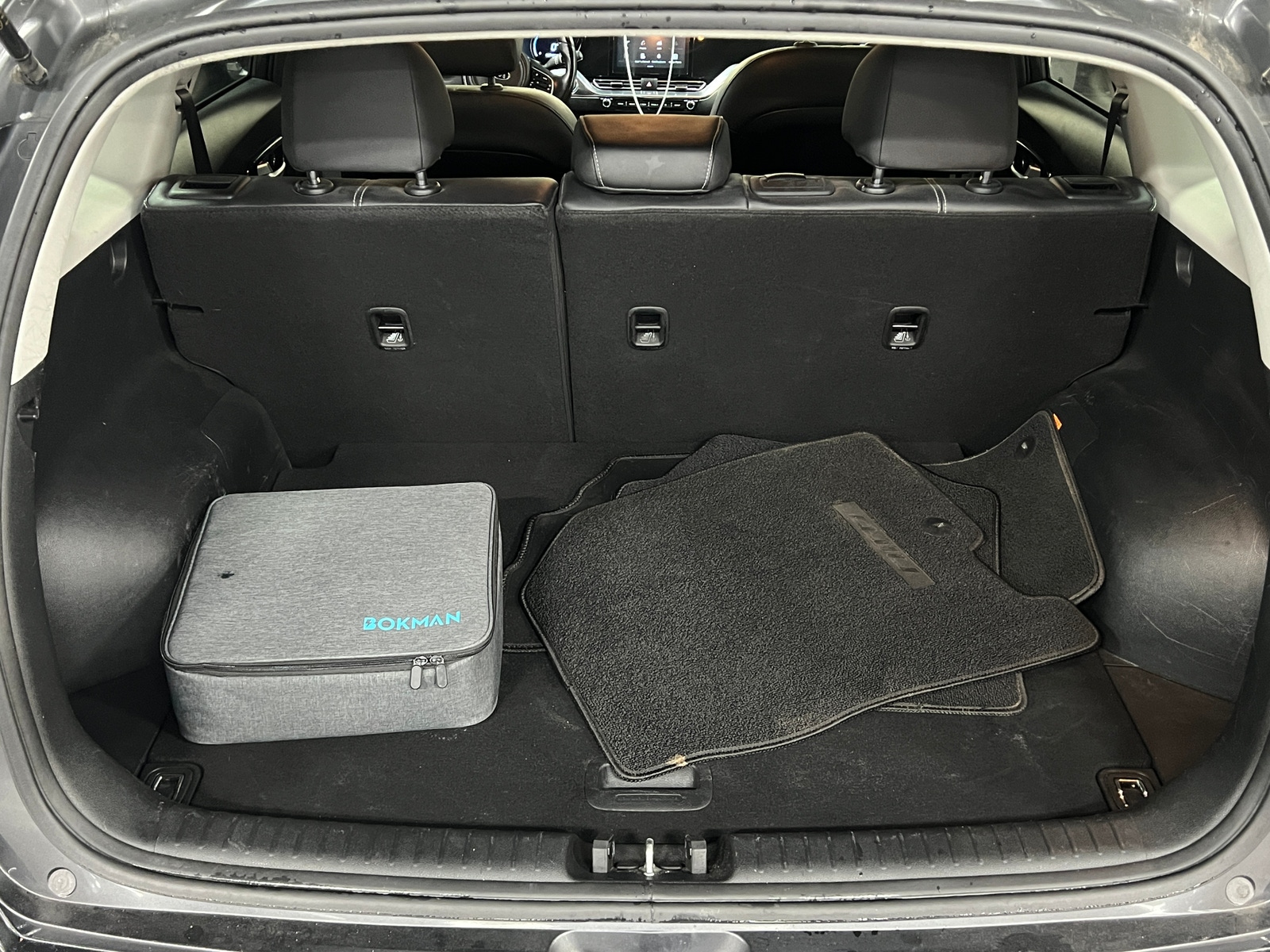 Thumbnail: 2020 Kia Niro - 7