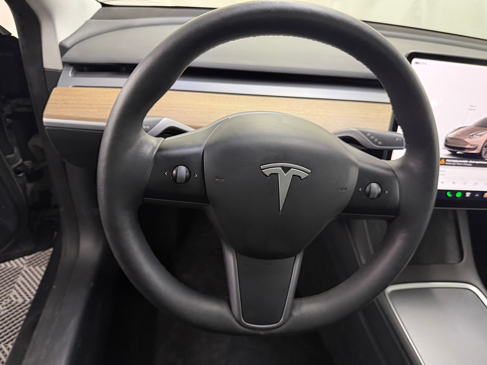 Thumbnail: 2023 Tesla Model 3 - 4