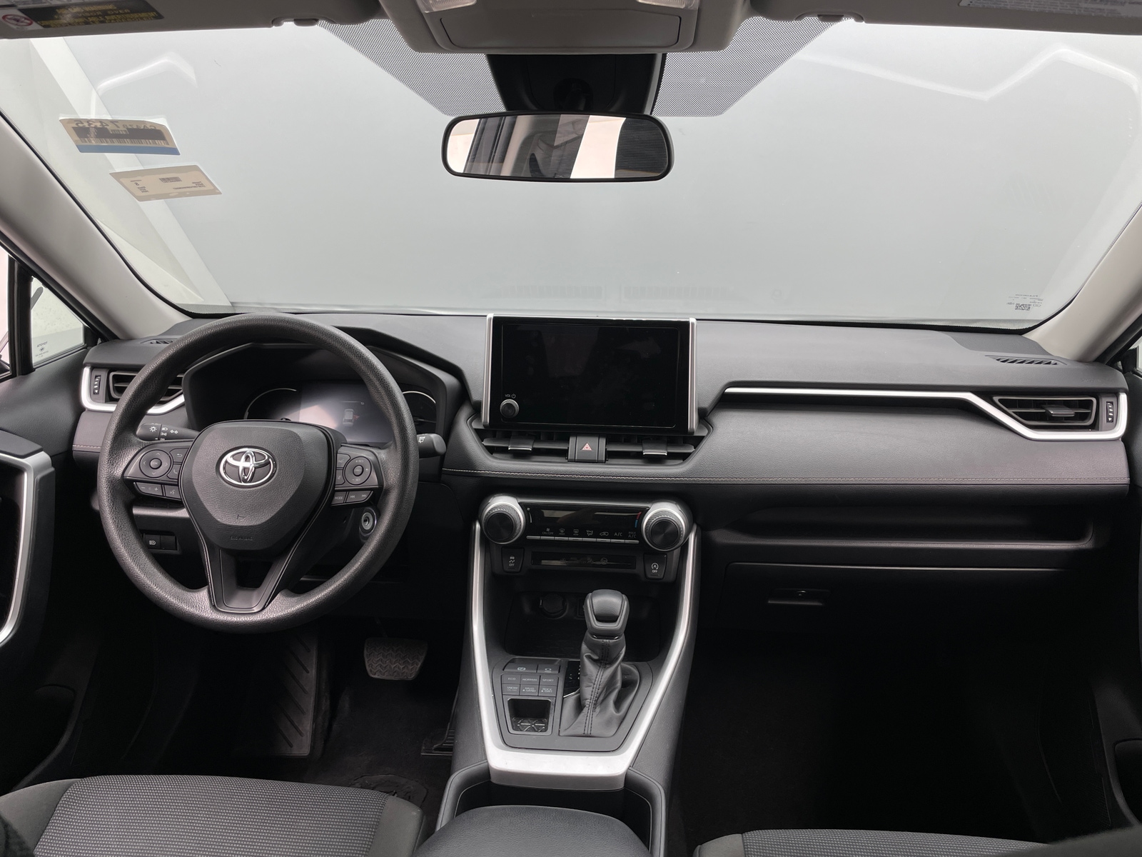 Thumbnail: 2024 Toyota RAV4 - 3